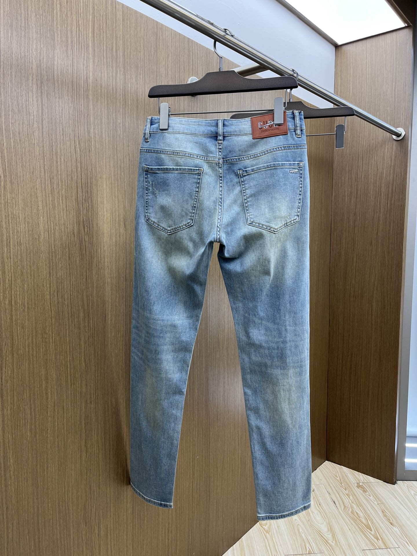 新款  Guc 🔥🔥高端定制 2025Ss早春新款原单爆款牛仔裤 超级定制款 原版五金 超级重工工艺 版