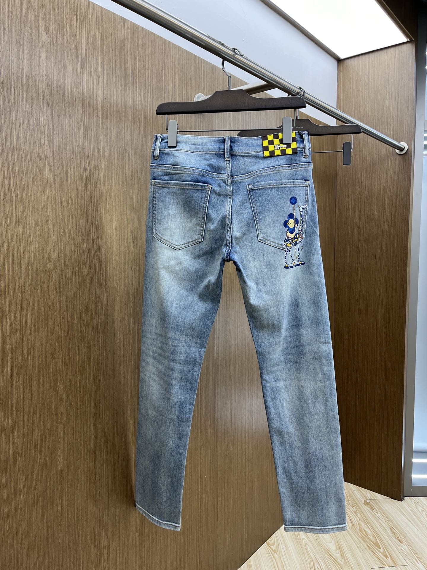 新款  LV 🔥🔥高端定制 2025Ss早春新款原单爆款牛仔裤 超级定制款 原版五金 超级重工工艺 版型