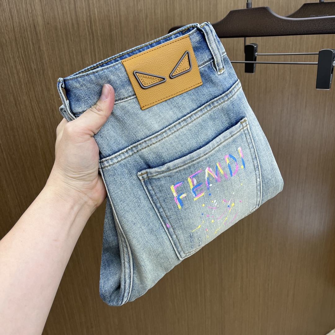 NO:127519,New FD high-end customization 2025Ss early spring new original single hot jeans super customization original hardware super heavy industry craftsmanship excellent style, impeccable details!  The style is not picky, it is very high-end, and the good products are not waiting for everyone. If you like it, hurry up and start fjh Size: 28-38 If you don’t have 37 orders, please report your waistline, jeans, alexander wang19860909新款 FD高端定制 2025Ss早春新款原单爆款牛仔裤 超级定制款 原版五金 超级重工工艺 版型超赞,细节做工无可挑剔！款式不挑人,特别高档,好货不等人,看中赶紧下手fjh 尺码:28-38 无37下单请报腰围,,jeans,alexander wang,Men's clothing