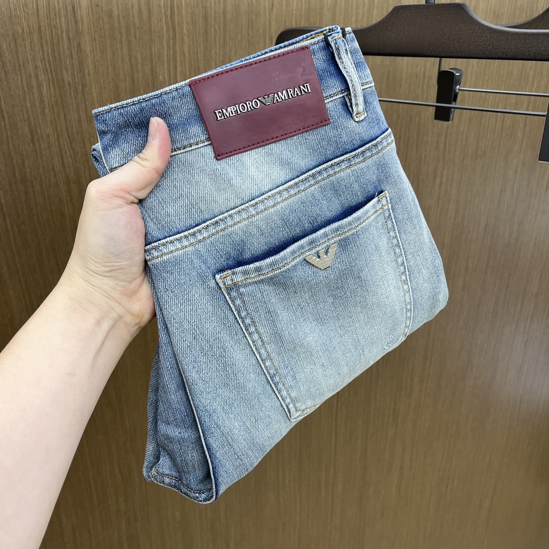 NO:143845,New AJ High-end Customization 2025Ss Early Spring New Original Single Hot Jeans Super Customization Original Hardware Super Heavy Industry Technology Excellent Stylish, Improper Details and Impeccable!  The style is not picky, it is very high-end, and the good products are not waiting for everyone. If you like it, hurry up and start fjh Size: 28-38 If you don’t have 37 orders, please report your waistline, jeans, alexander wang19860909新款 AJ 高端定制 2025Ss早春新款原单爆款牛仔裤 超级定制款 原版五金 超级重工工艺 版型超赞,细节做工无可挑剔！款式不挑人,特别高档,好货不等人,看中赶紧下手fjh 尺码:28-38 无37下单请报腰围,,jeans,alexander wang,Men's clothing