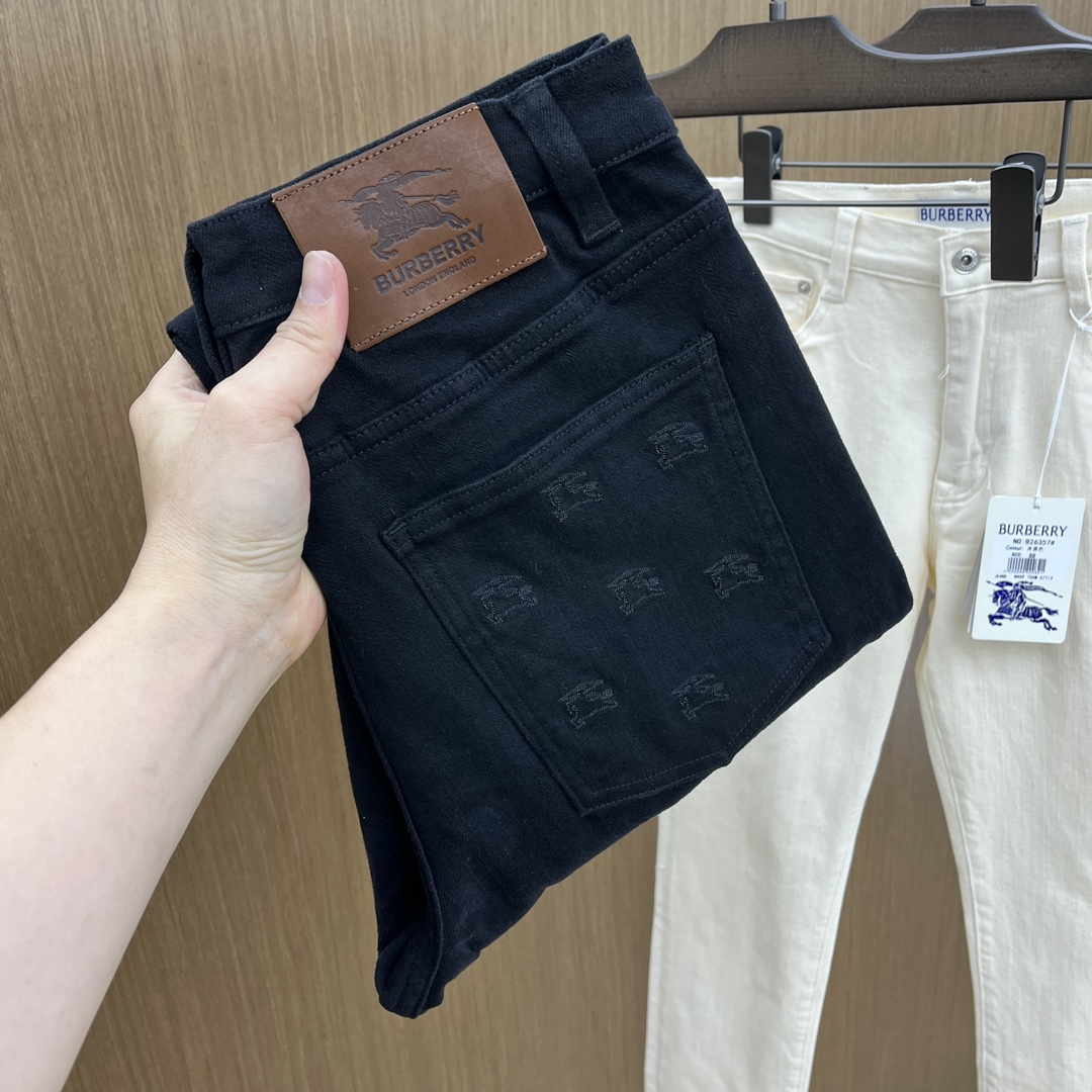 NO:143933,New BBR High-end Customized Quality 25SS Spring and Summer Newest Original Single Jeans Released at the counter Simultaneous Original Customized Replica Customer-supplied Hardware Auxiliary Materials Original Single Quality Imported Denim Fabric Heavy Industry Washing Fine Workmanship Layout Excellent Top Body, Preferred Single Product A60 SIZE:30-38 No 35 37,,jeans,alexander wang19860909新款 BBR 高端定制品质 25SS春夏最新款原单牛仔裤 柜台同步发售 原版定制复刻 客供五金辅料 原单品质 进口牛仔面料重工洗水 做工走线精细 上身绝佳,优选单品A60 SIZE:30-38无35 37,,jeans,alexander wang,Men's clothing