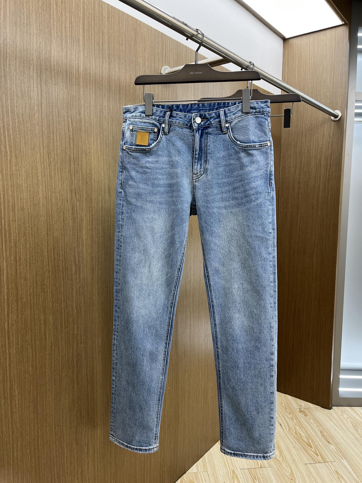 新款  LV 🔥🔥高端定制品质 25SS春夏最新款原单牛仔裤 柜台同步发售 原版定制复刻 客供五金辅料 