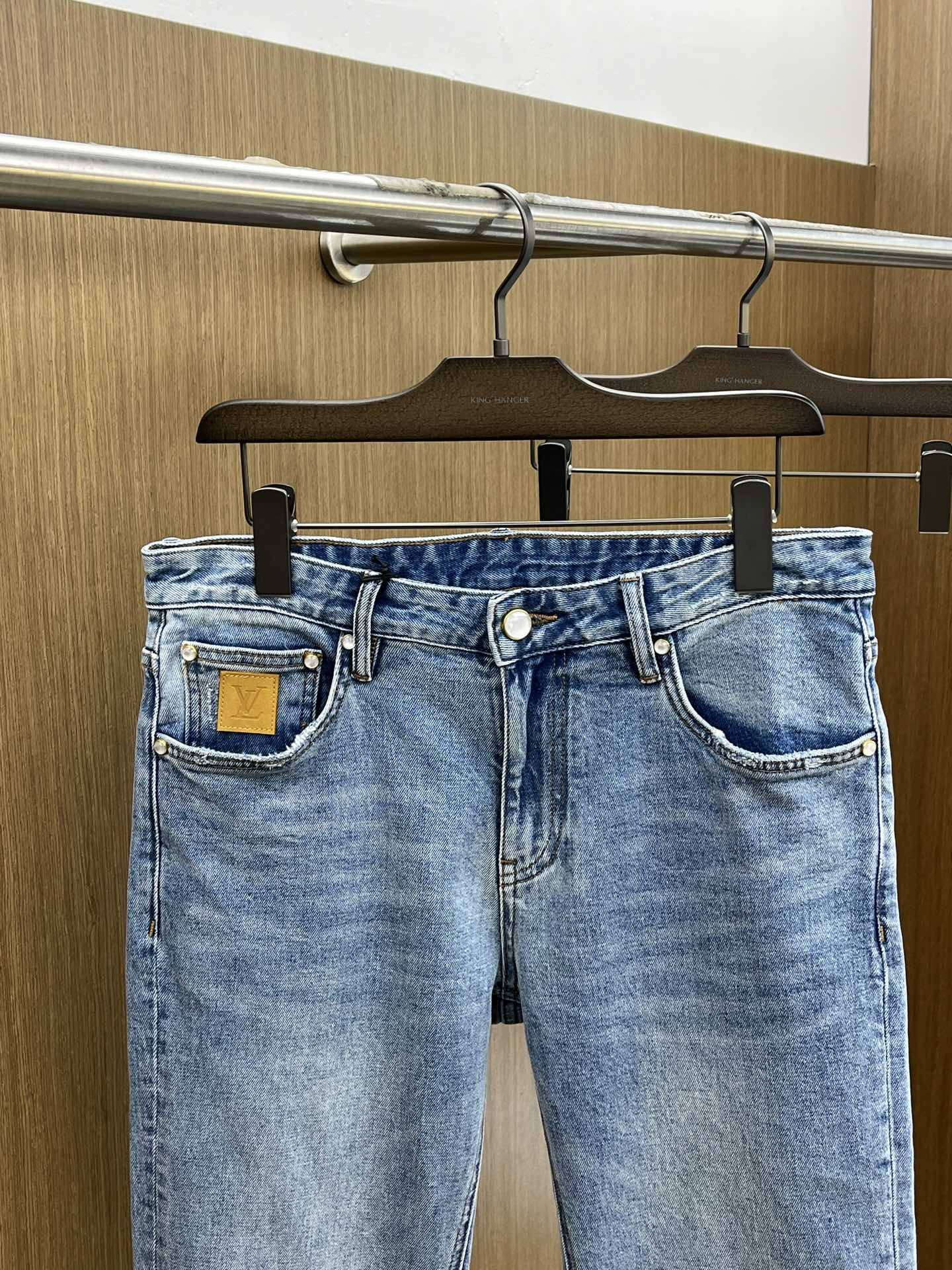 新款  LV 🔥🔥高端定制品质 25SS春夏最新款原单牛仔裤 柜台同步发售 原版定制复刻 客供五金辅料 