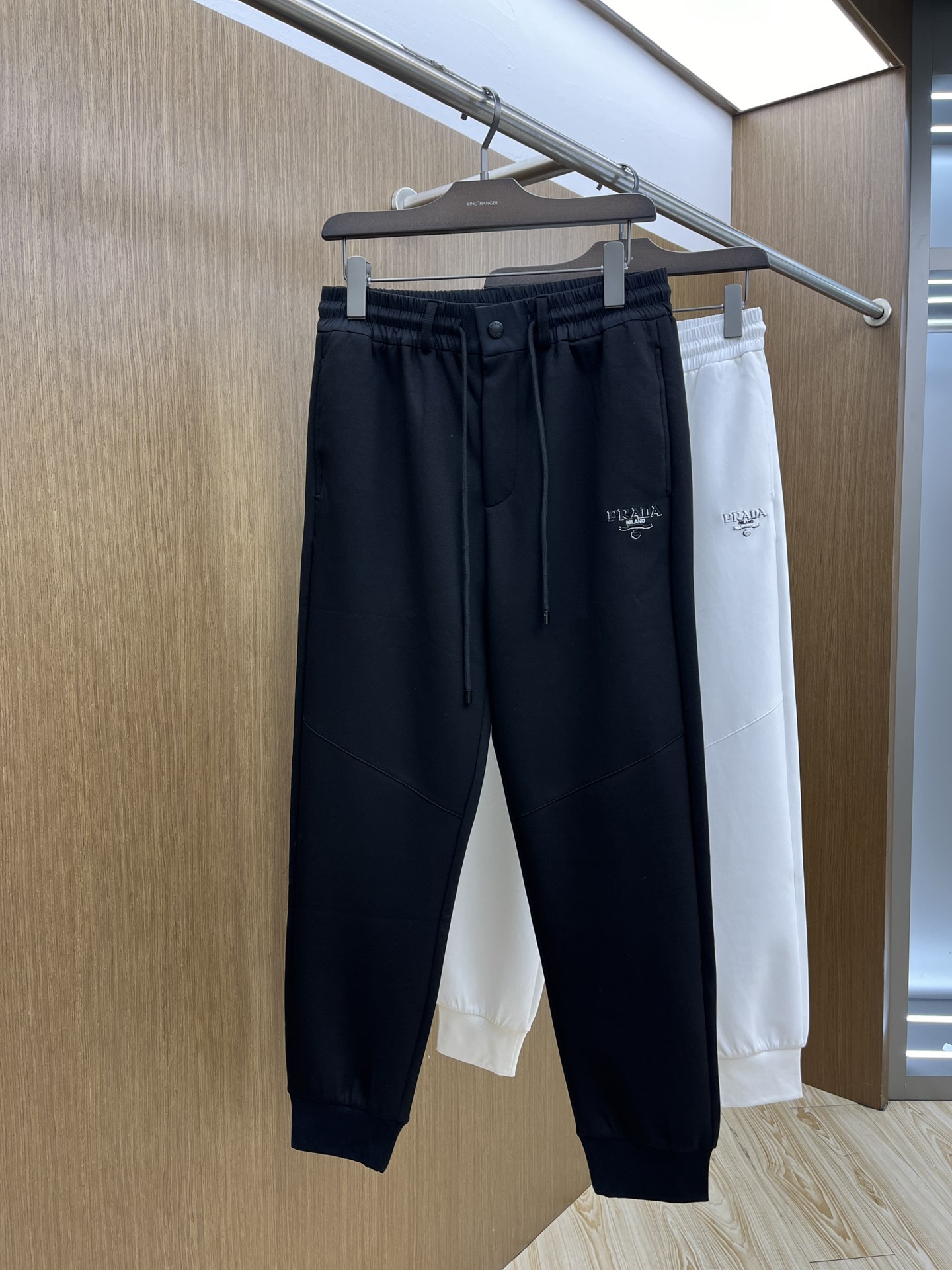 Men's Casual Sweatpants with Brand Logo, Soft Fabric, and Comfortable Fit 2 i1742151396 2618 6