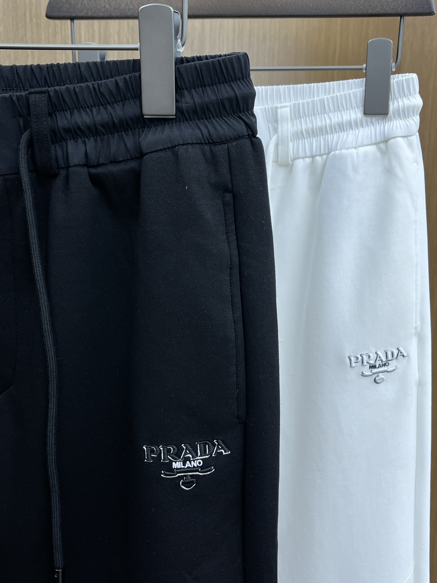Men's Casual Sweatpants with Brand Logo, Soft Fabric, and Comfortable Fit 6 i1742151396 8070 8