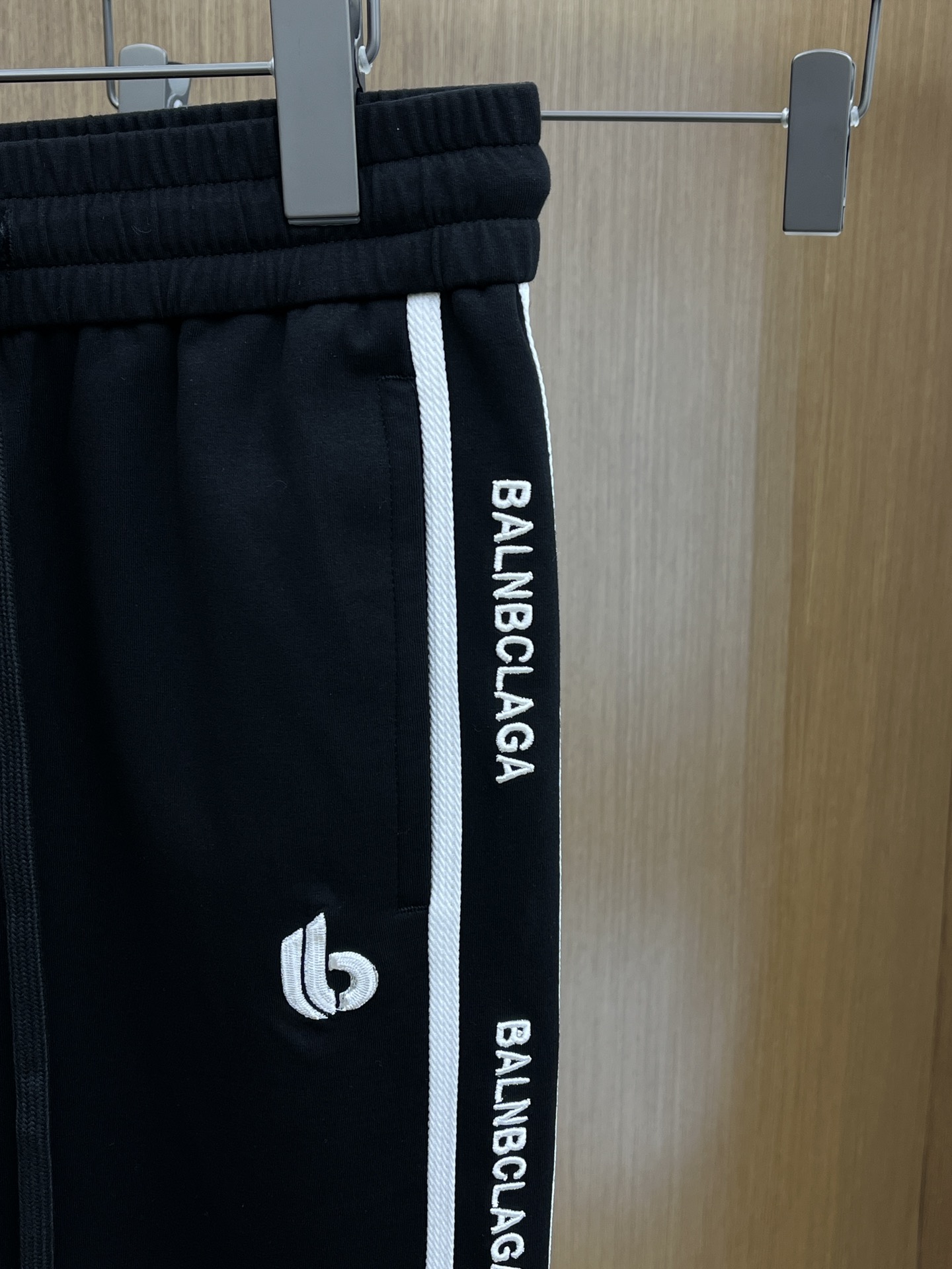 Premium Slim-Fit Casual Pants - Imported Fabric, Original Hardware & Detailing 6 i1742151441 5341 6