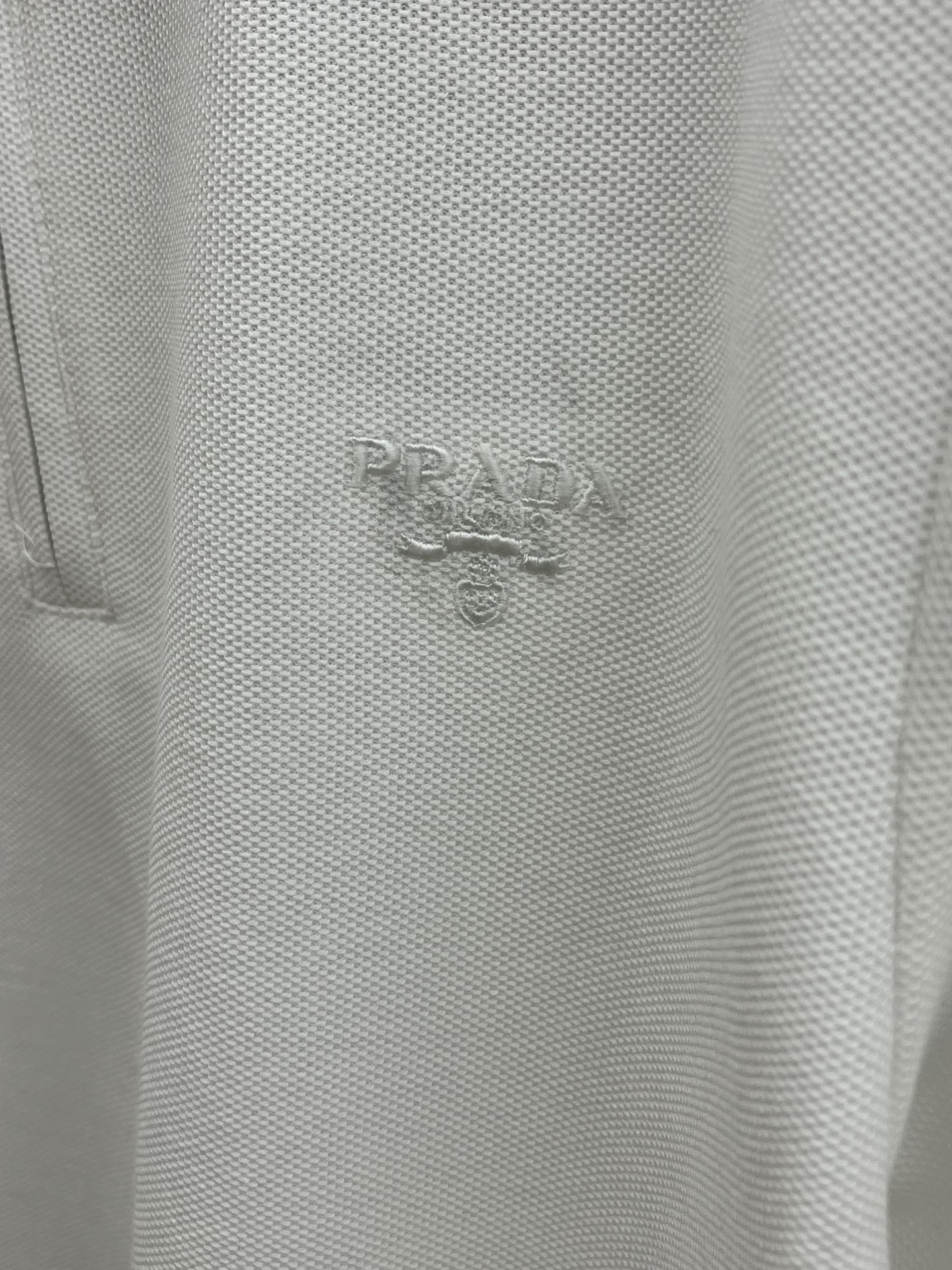  PD 🔥🔥独家定制工艺款 ,专柜同步2025ss夏季新品，男士胸前经典徽标标识商务休闲撞色领短袖Pol