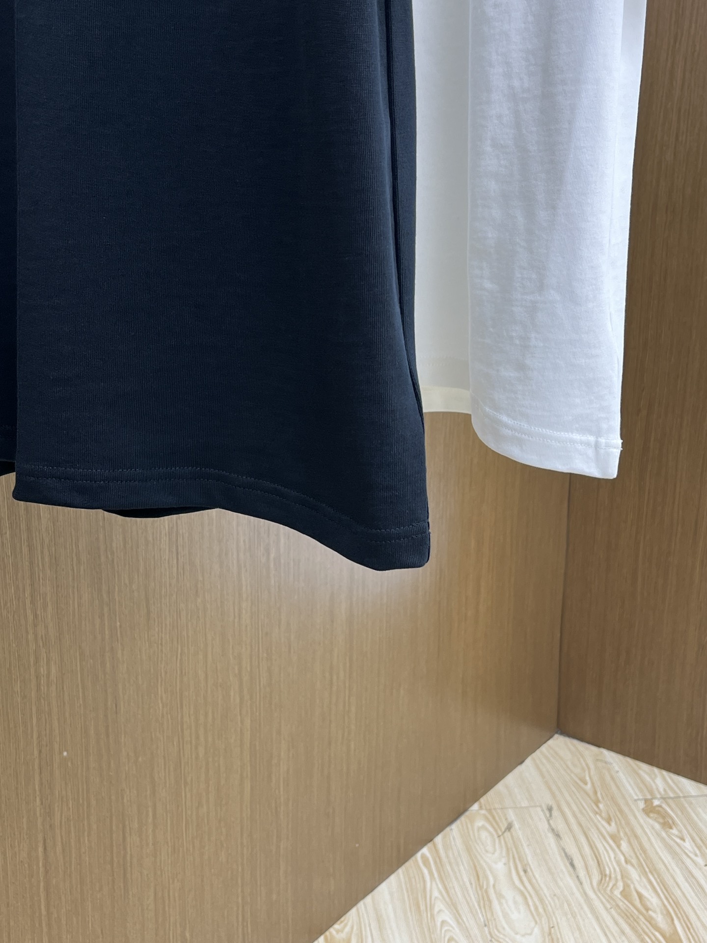 Burberry Logo Print Short Sleeve T-Shirt | Premium Cotton, Summer Collection 8 i1742501639 7977 5