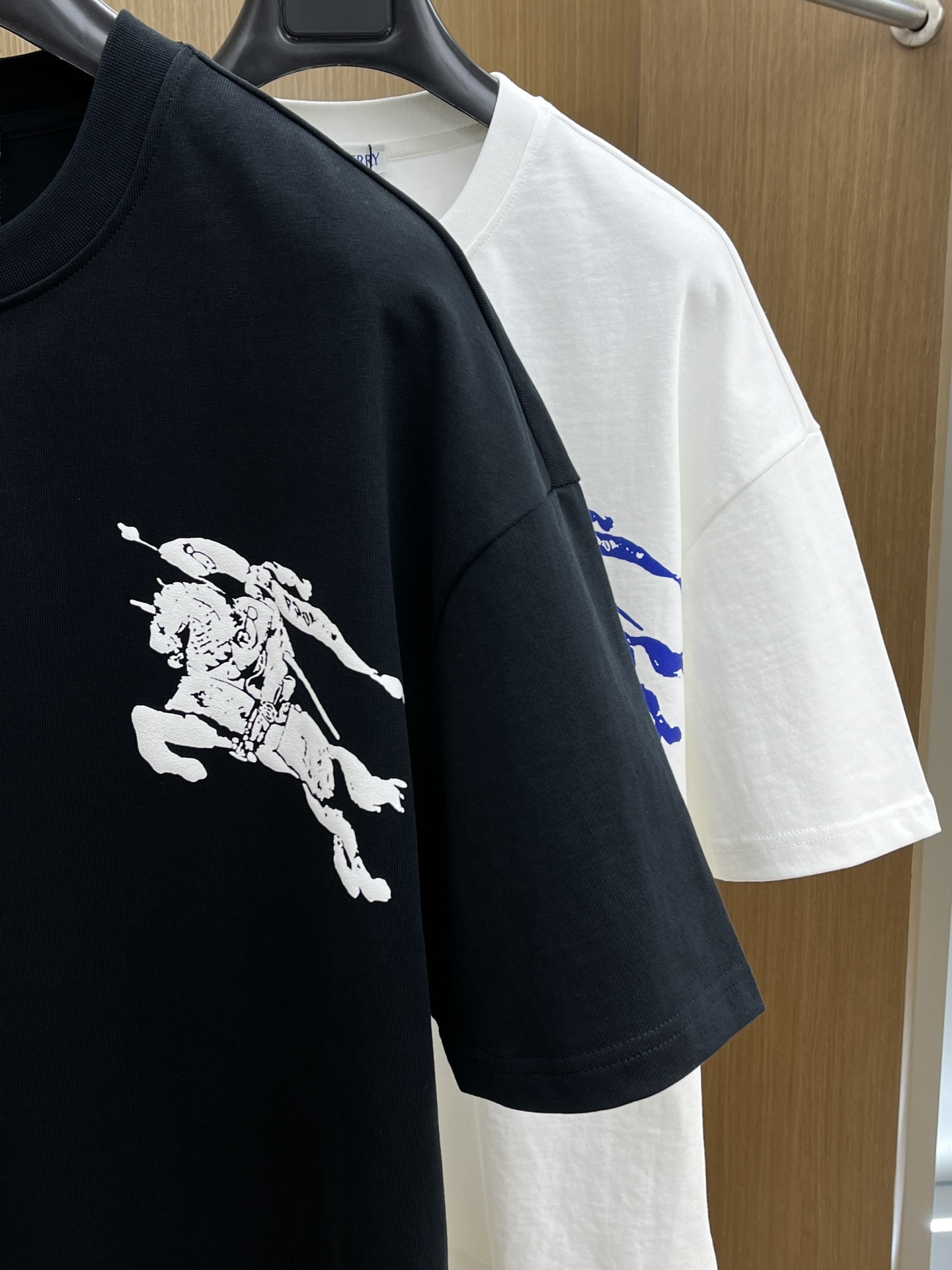 Burberry Logo Print Short Sleeve T-Shirt, Summer New Collection 4 i1742501664 5681 4