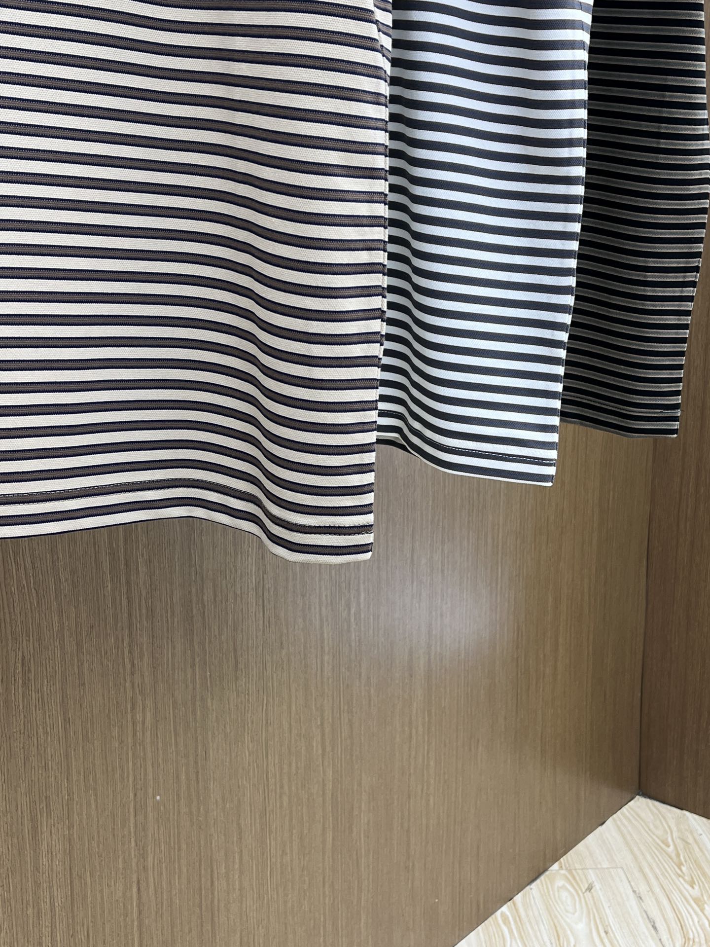  lP🆕🔥🔥独家定制工艺款 ,专柜同步2025ss夏季新品，男士胸前经典徽标标识商务休闲撞色领短袖Pol