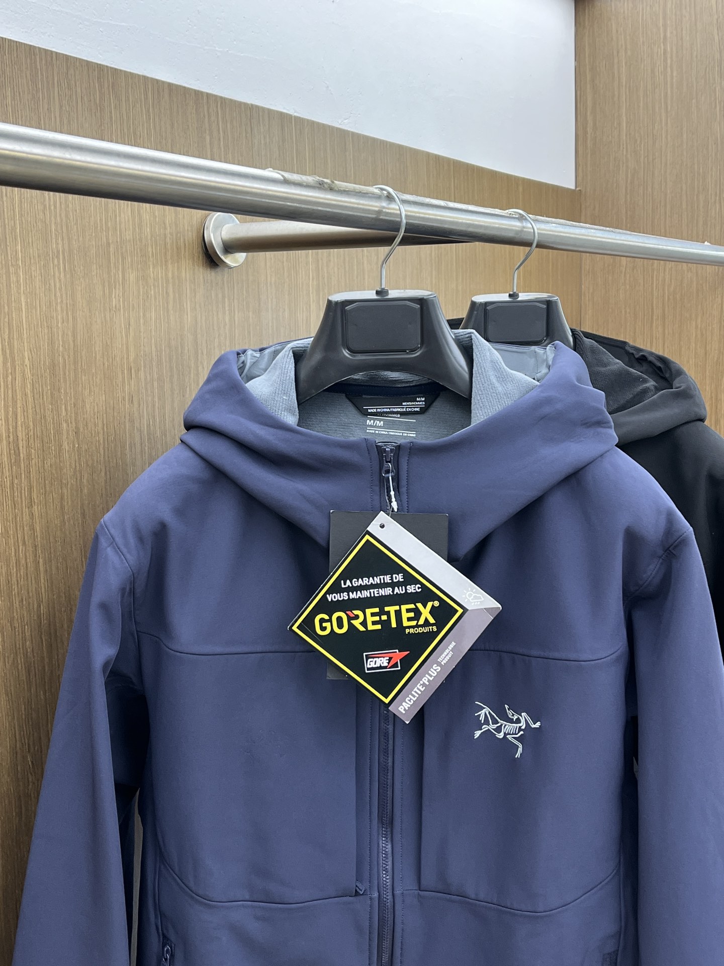 Arc'teryx Hooded Windbreaker Jacket - Polyester, Windproof, Waterproof - New 2 i1743015479 8772 0