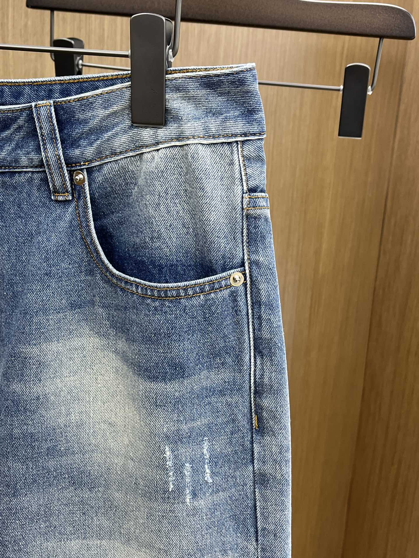 Wide Leg Straight Jeans - Premium Denim, High-Waisted, and Comfortable 7 i1743361587 7793 6