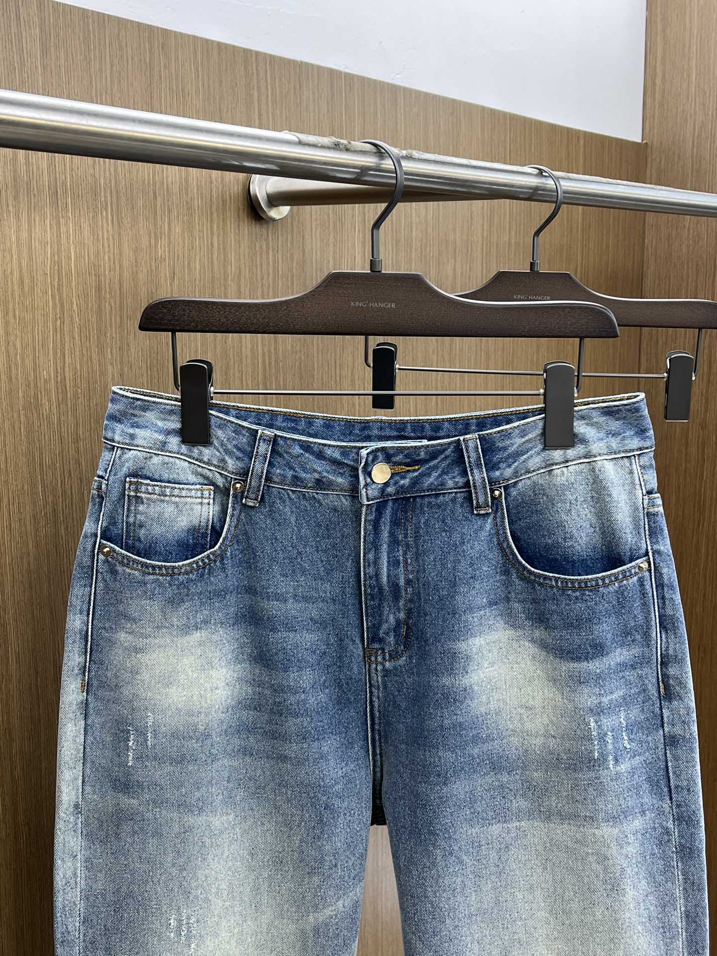 Wide Leg Straight Jeans - Premium Denim, High-Waisted, and Comfortable 4 i1743361587 7975 2