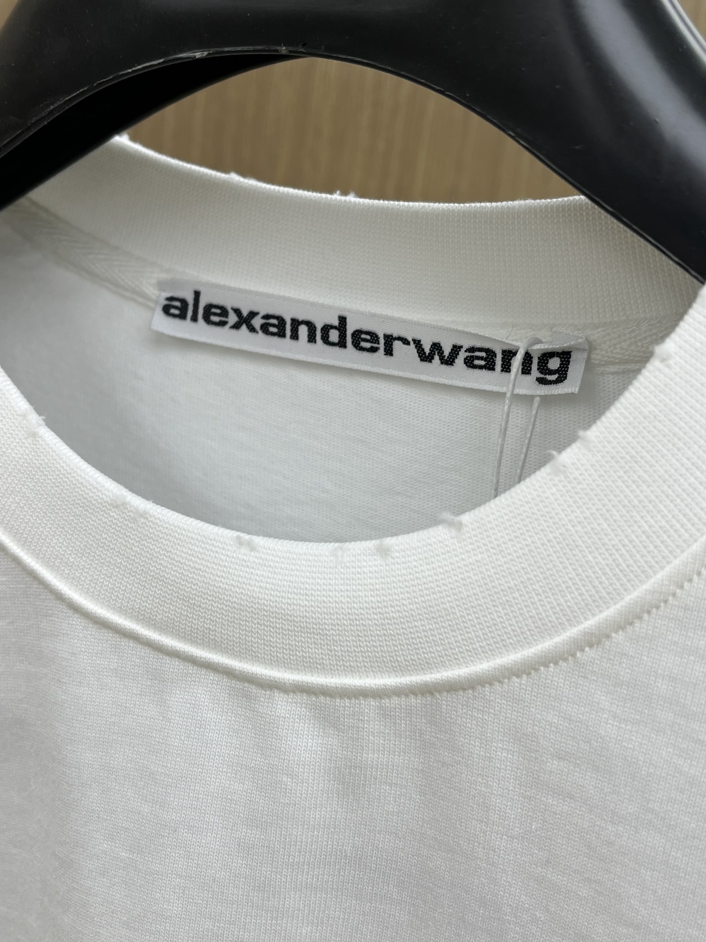  AW 🔥ss夏装新品 专柜在售 最新系列图案logo短袖T恤 必须人手一件的节奏！
进口顶极精梳棉面料