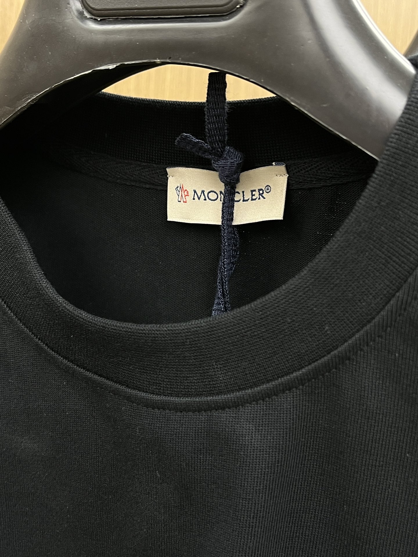  Mon 🔥ss夏装新品 专柜在售 最新系列图案logo短袖T恤 必须人手一件的节奏！
进口顶极精梳棉面