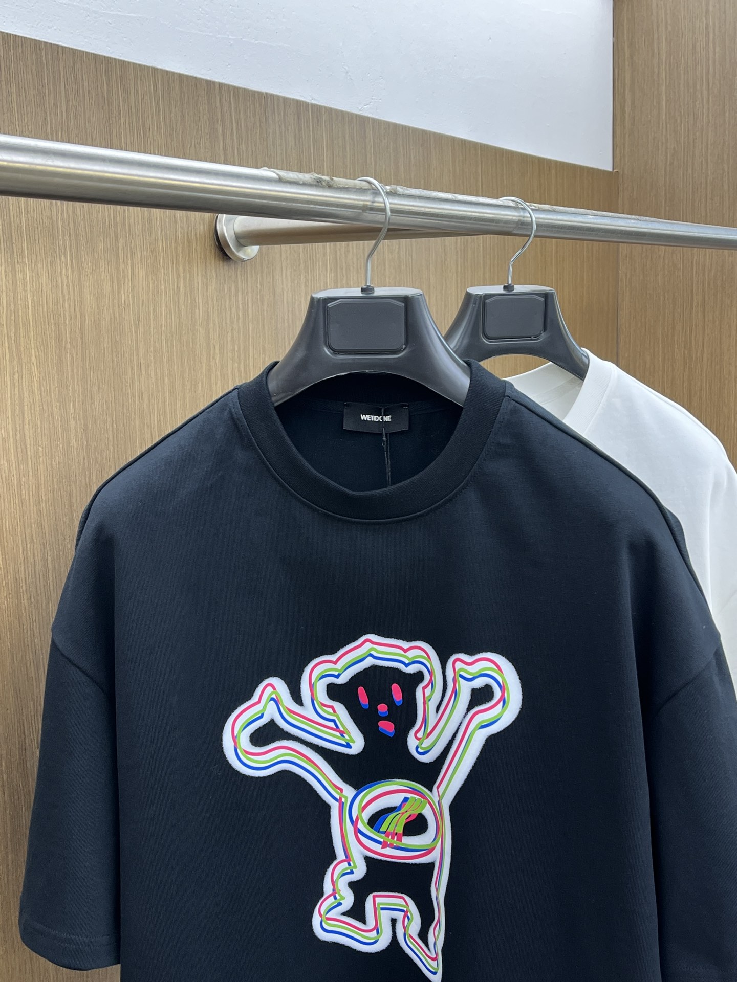  Well 🔥ss夏装新品 专柜在售 最新系列图案logo短袖T恤 必须人手一件的节奏！
进口顶极精梳棉