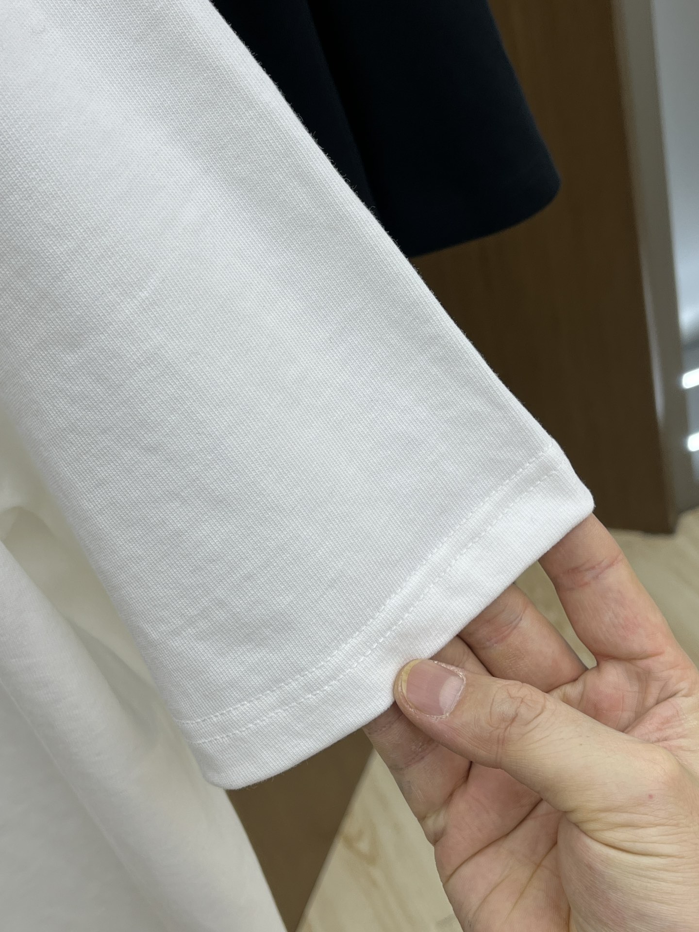  Well 🔥ss夏装新品 专柜在售 最新系列图案logo短袖T恤 必须人手一件的节奏！
进口顶极精梳棉