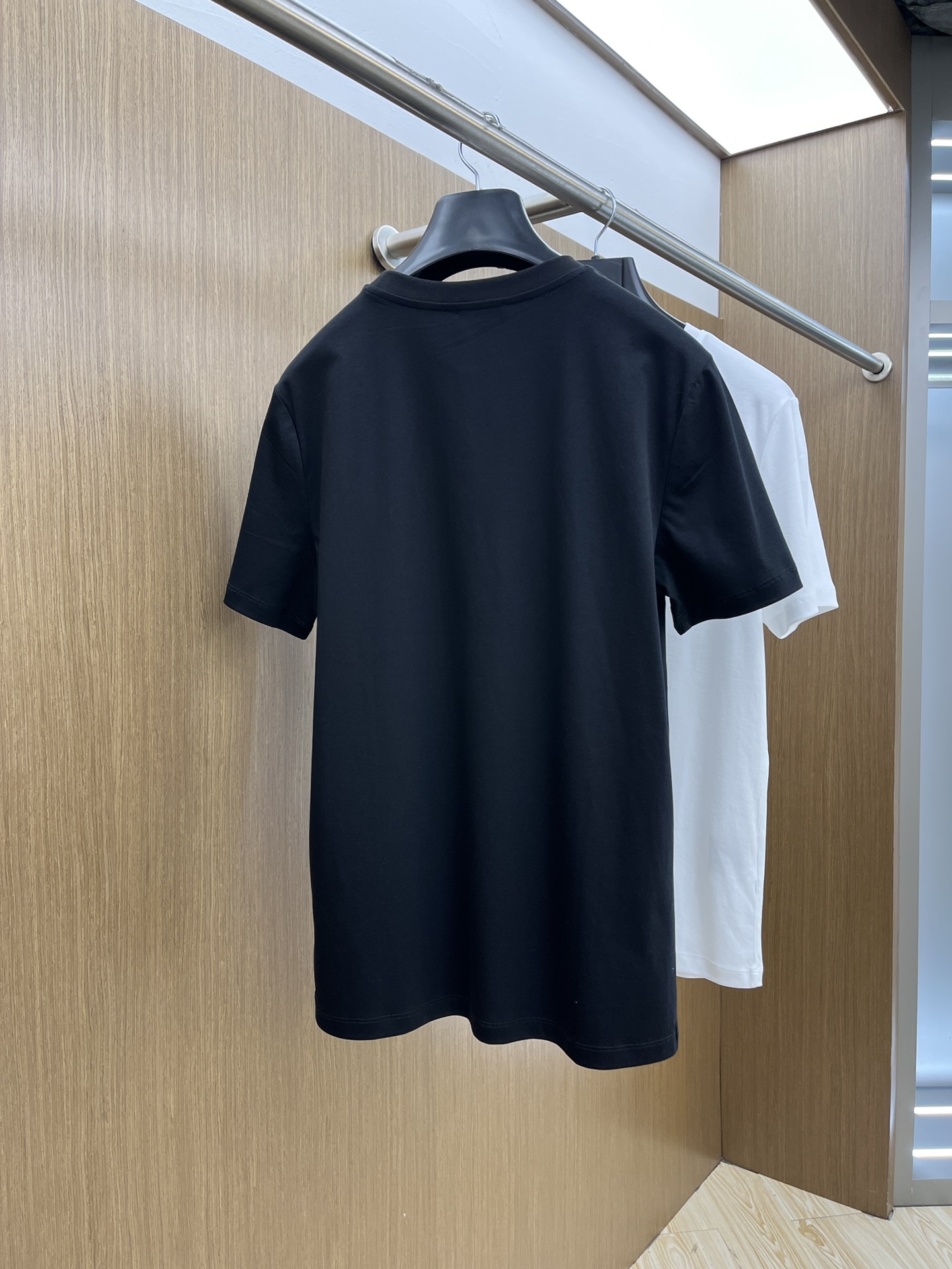Men's Premium Cotton Short Sleeve T-Shirt - Soft, Stylish, and Durable 10 i1743879650 3202 5
