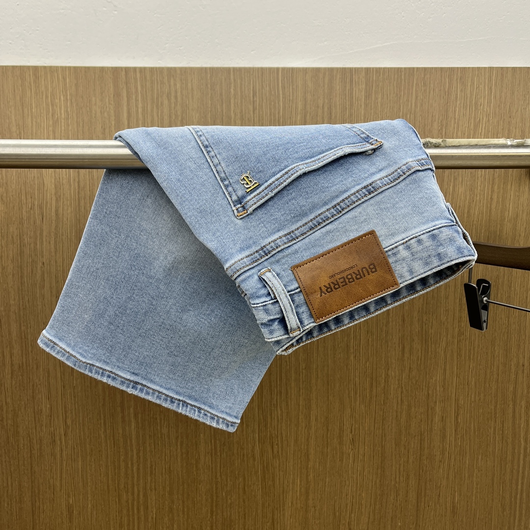 NO:148294,New BBR High-end Customized Quality 25SS Spring and Summer Newest Original Single Denim Shorts Released at the counter Simultaneous Original Customized Replica Customer-supplied Hardware Auxiliary Materials Original Single Quality Imported Denim Fabric Heavy Industry Washing Fine Workmanship Line Excellent Top Body, Preferred Single Product A60 SIZE:29-36 No 35,,shorts,alexander wang19860909新款 BBR 高端定制品质 25SS春夏最新款原单牛仔短裤 柜台同步发售 原版定制复刻 客供五金辅料 原单品质 进口牛仔面料重工洗水 做工走线精细 上身绝佳,优选单品A60 SIZE:29-36无35,,shorts,alexander wang,Men's clothing