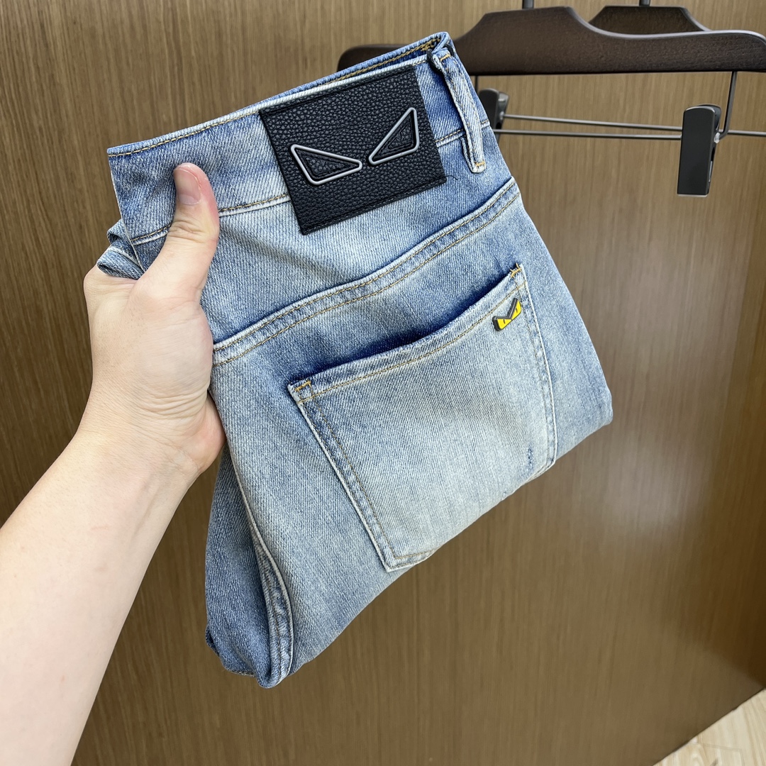 NO:478157,New FD high-end customization 2025Ss early spring new original single hot jeans super customization original hardware super heavy industry craftsmanship excellent style, impeccable details!  The style is not picky, it is very high-end, and the good products are not waiting for everyone. If you like it, hurry up and start fjh Size: 28-38 If you don’t have 37 orders, please report your waistline, jeans, alexander wang19860909新款 FD 高端定制 2025Ss早春新款原单爆款牛仔裤 超级定制款 原版五金 超级重工工艺 版型超赞,细节做工无可挑剔！款式不挑人,特别高档,好货不等人,看中赶紧下手fjh 尺码:28-38 无37下单请报腰围,,jeans,alexander wang,Men's clothing
