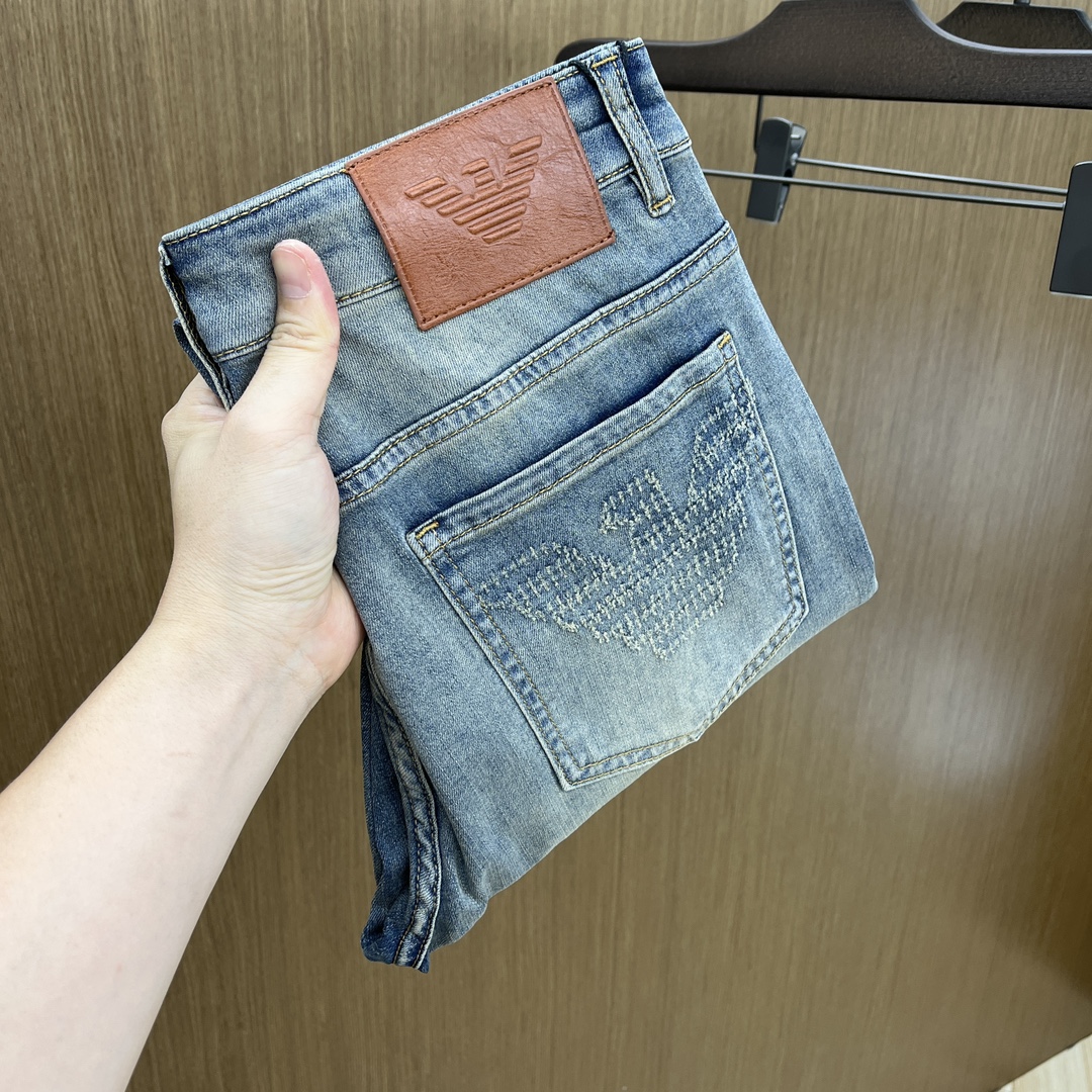 NO:478162,19860909新款 AJ 高端定制 2025Ss早春新款原单爆款牛仔裤 超级定制款 原版五金 超级重工工艺 版型超赞,细节做工无可挑剔！款式不挑人,特别高档,好货不等人,看中赶紧下手fjh 尺码:28-38 无37下单请报腰围,,jeans,alexander wang,Men's clothing