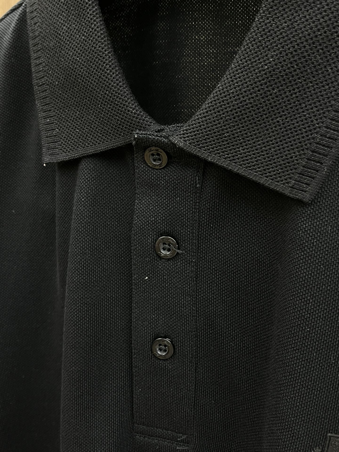  lP🆕🔥🔥独家定制工艺款 ,专柜同步2025ss夏季新品，男士胸前经典徽标标识商务休闲撞色领短袖Pol