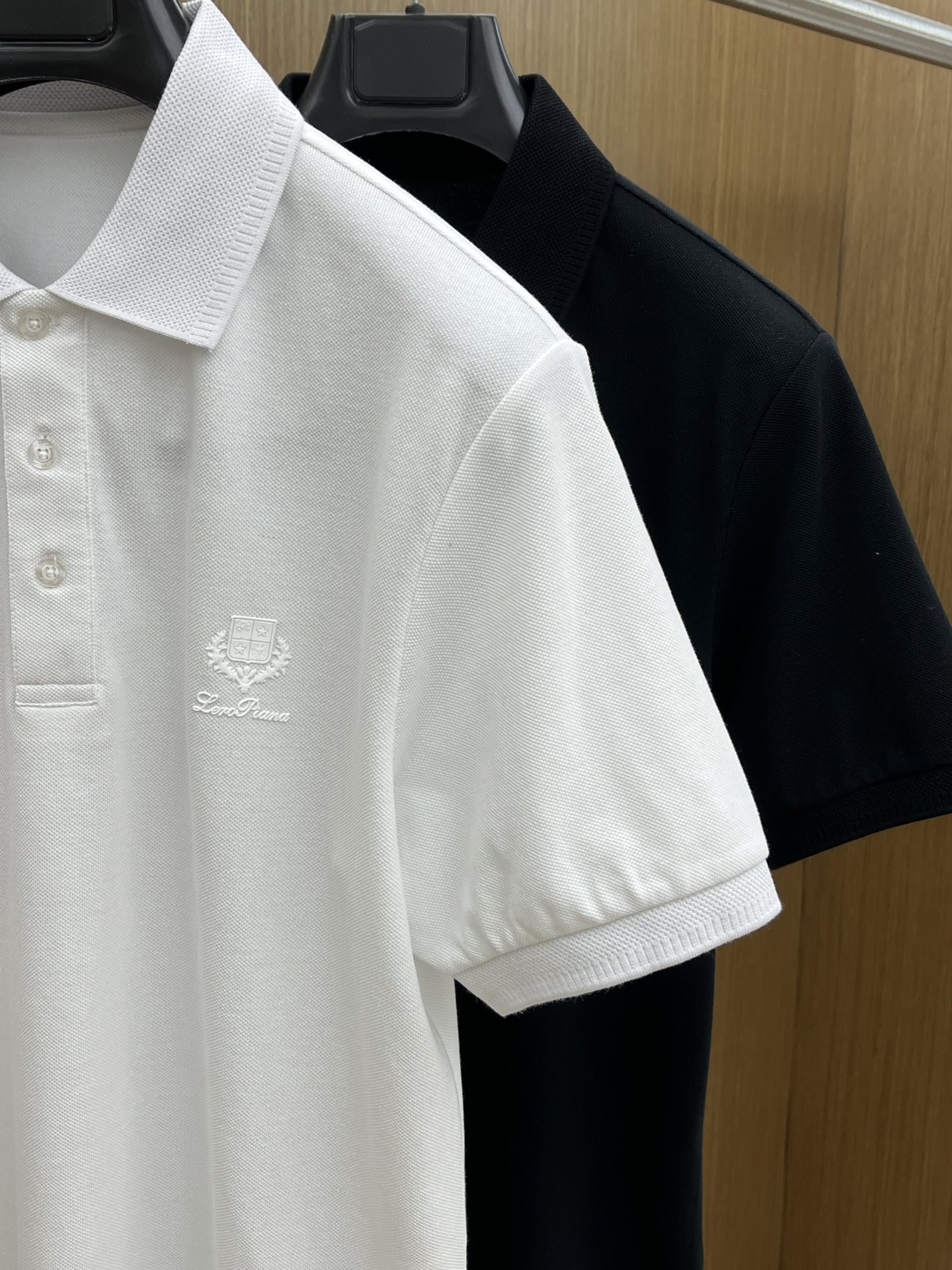  lP🆕🔥🔥独家定制工艺款 ,专柜同步2025ss夏季新品，男士胸前经典徽标标识商务休闲撞色领短袖Pol