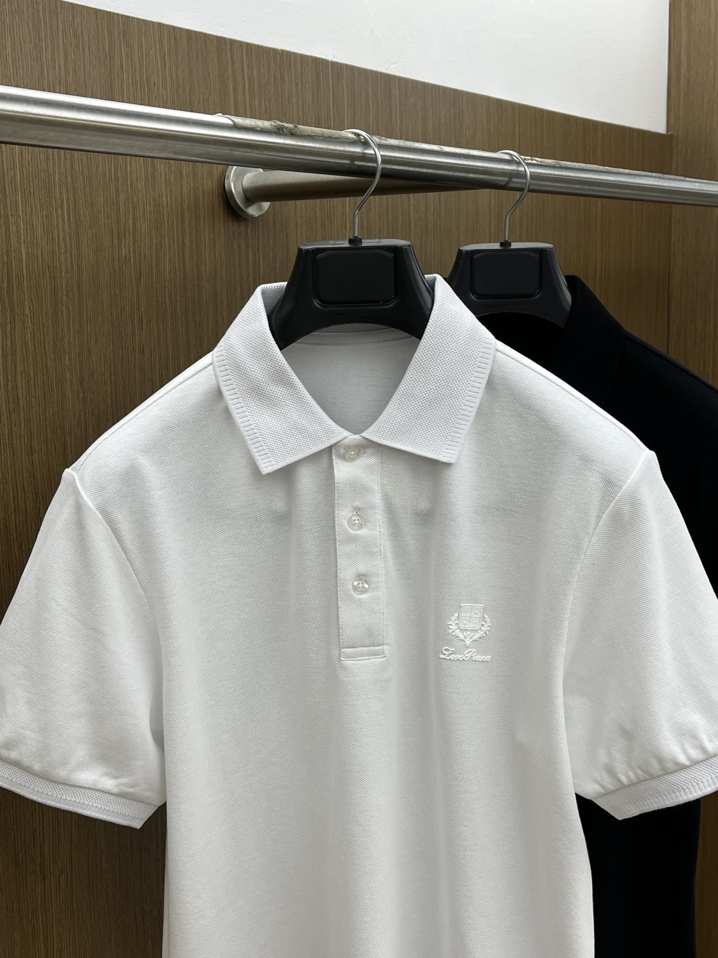  lP🆕🔥🔥独家定制工艺款 ,专柜同步2025ss夏季新品，男士胸前经典徽标标识商务休闲撞色领短袖Pol