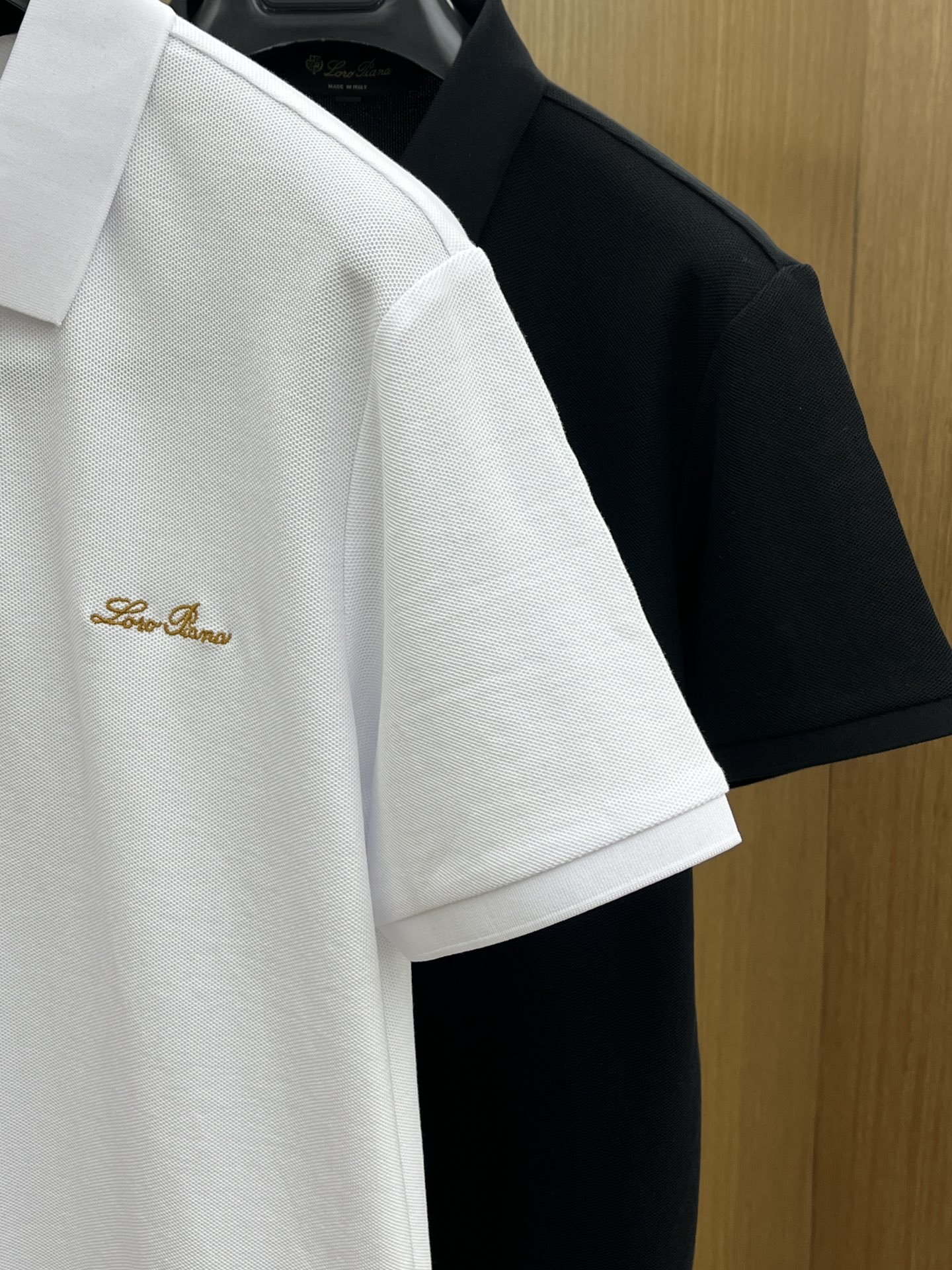 新款 lP🆕 🔥🔥春夏新款男士短袖Polo衫，品牌最新设计元素！既不单调也不复杂,恰到好处的展现品味！客