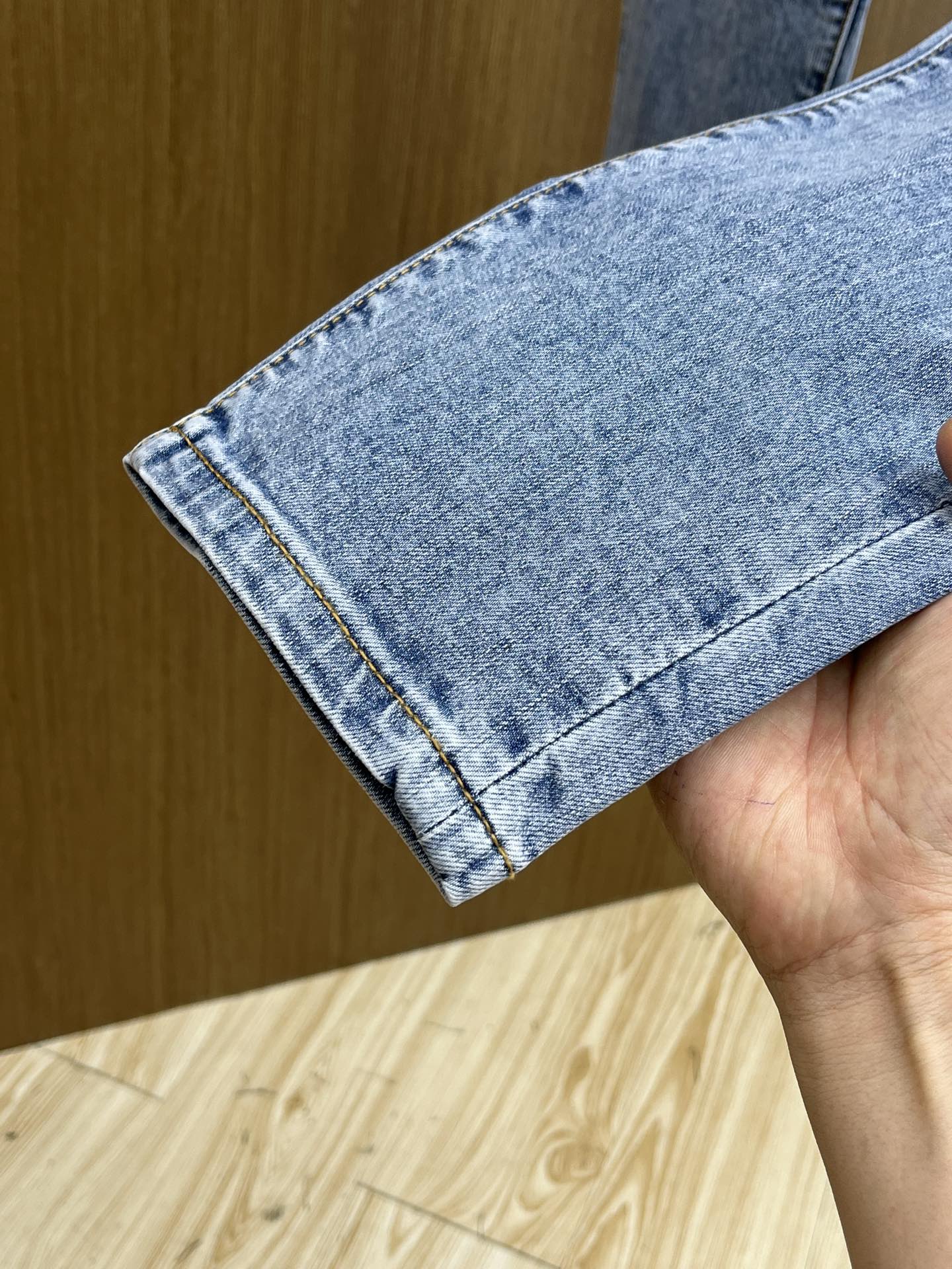 新款 LV 🔥🔥高端定制、2025早春最新款牛仔裤 柜台同步发售 原版定制复刻 客供五金辅料 原单品质 