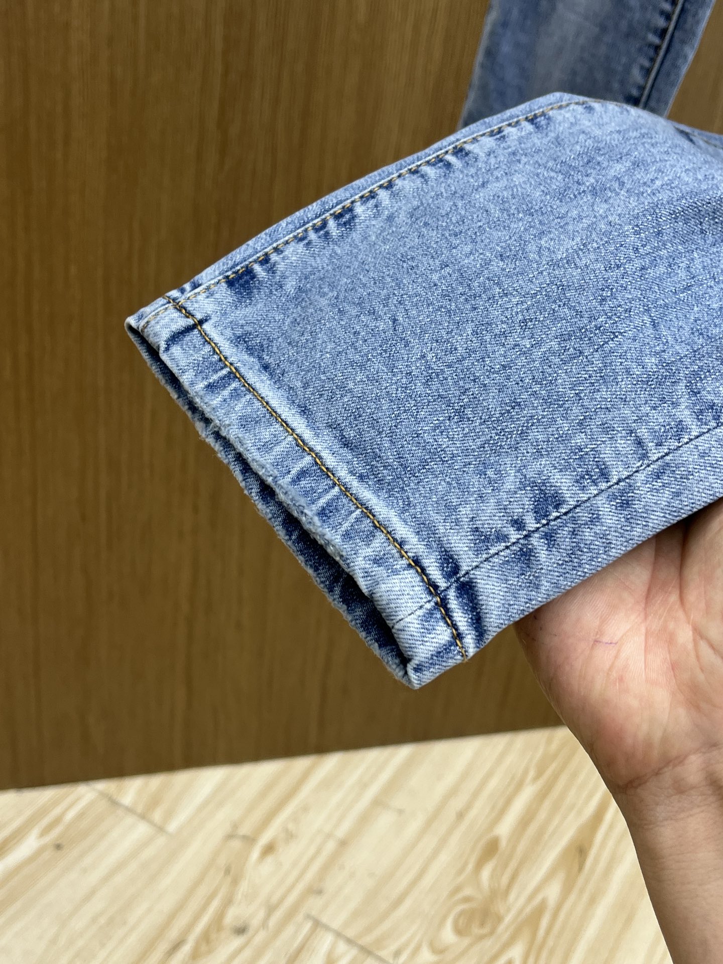 新款 FD 🔥🔥高端定制、2025早春最新款牛仔裤 柜台同步发售 原版定制复刻 客供五金辅料 原单品质 