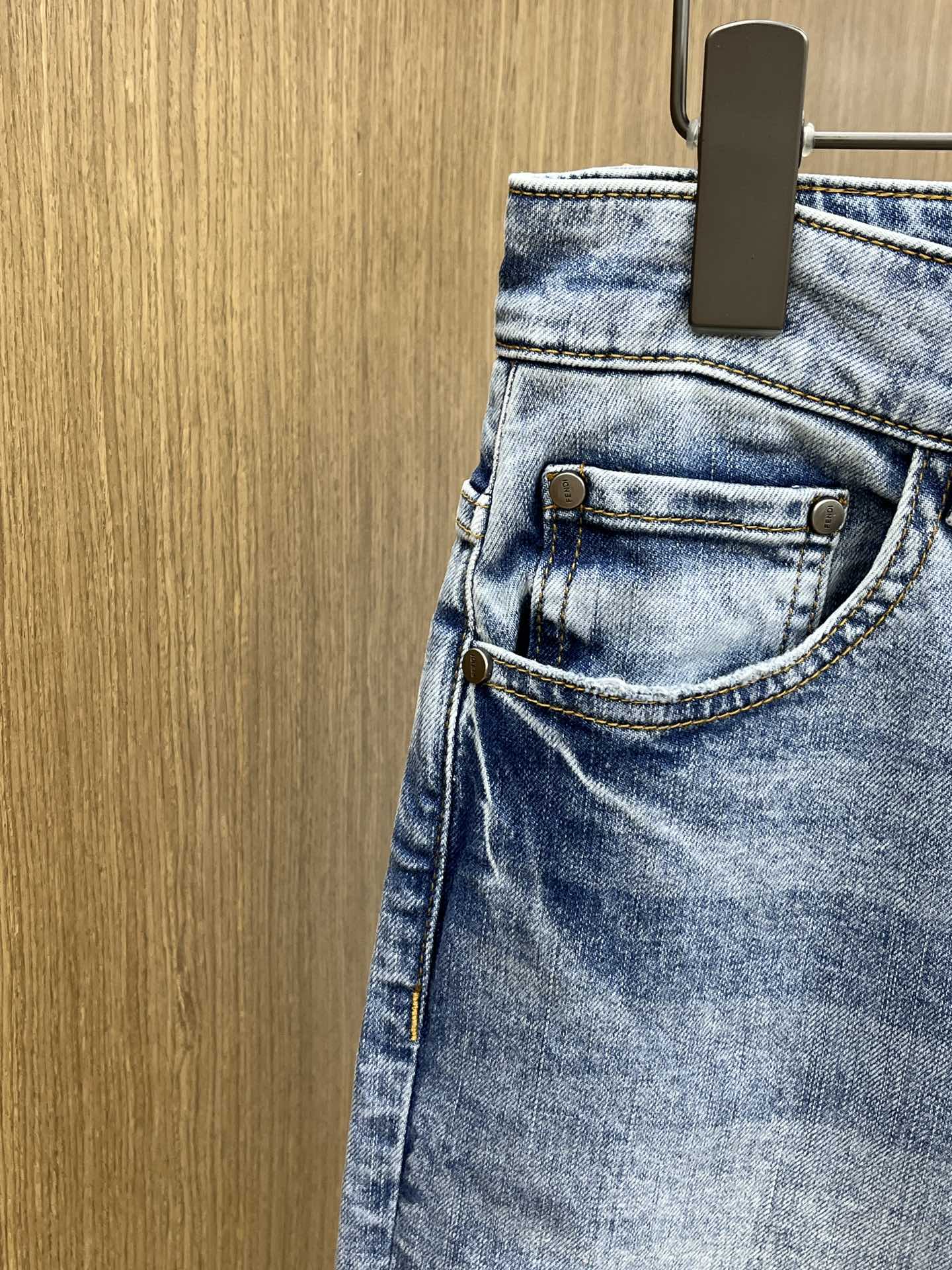 新款 FD 🔥🔥高端定制、2025早春最新款牛仔裤 柜台同步发售 原版定制复刻 客供五金辅料 原单品质 