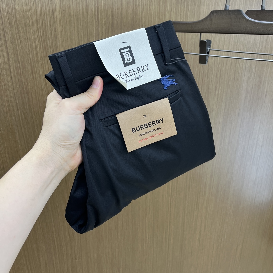 NO:159449,BBR 1950ss Spring and Summer New Products, available on the official website simultaneously, men's high-end business casual trousers, high-end imported fabric, with elasticity, silicone letter pressing on the back, five combinations, namely classic and fashionable, combined tailor, unrestrained upper body effect, comfortable and breathable fax number 30-3837,,alexander wang19860909BBR 1950ss春夏新品,官网同步有售,男士高端商务休闲西裤,高端进口面料,带弹力,后面采用硅胶字母压胶,五搭配,即经典又时尚,合体裁缝,上身效果无约束感 ,舒适透气fax 码数30-3837,,alexander wang,Men's clothing