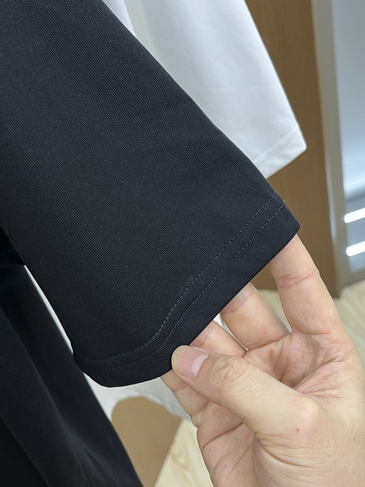  Celine 🔥🔥独家首发 2025早春最新品，专柜同步有售，原单狠货，时尚休闲圆领短袖T恤，上身舒适