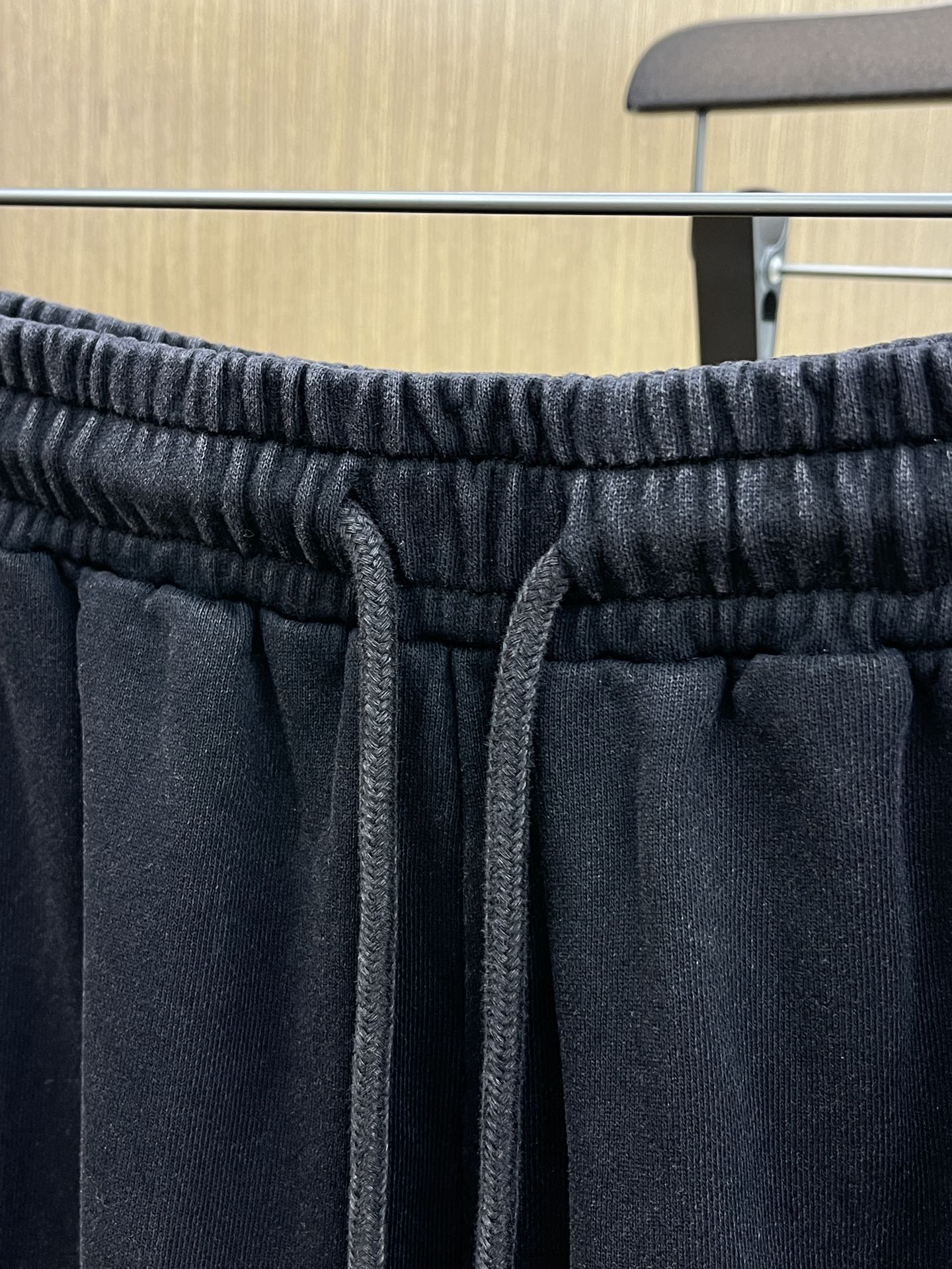 “New P550 CH Men’s Recreational Shorts: Custom Fabric, Comfortable Fit, Stylish Design” - 图片 3