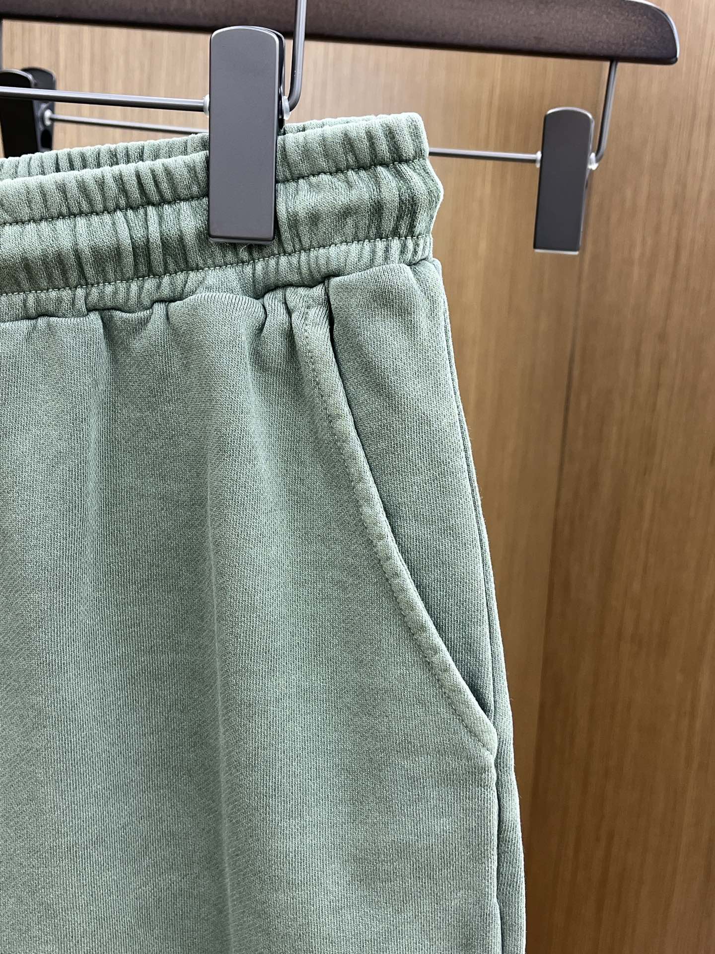 “New P550 CH Men’s Recreational Shorts for Summer 2025 with Custom Fabric and Comfort” - 图片 5