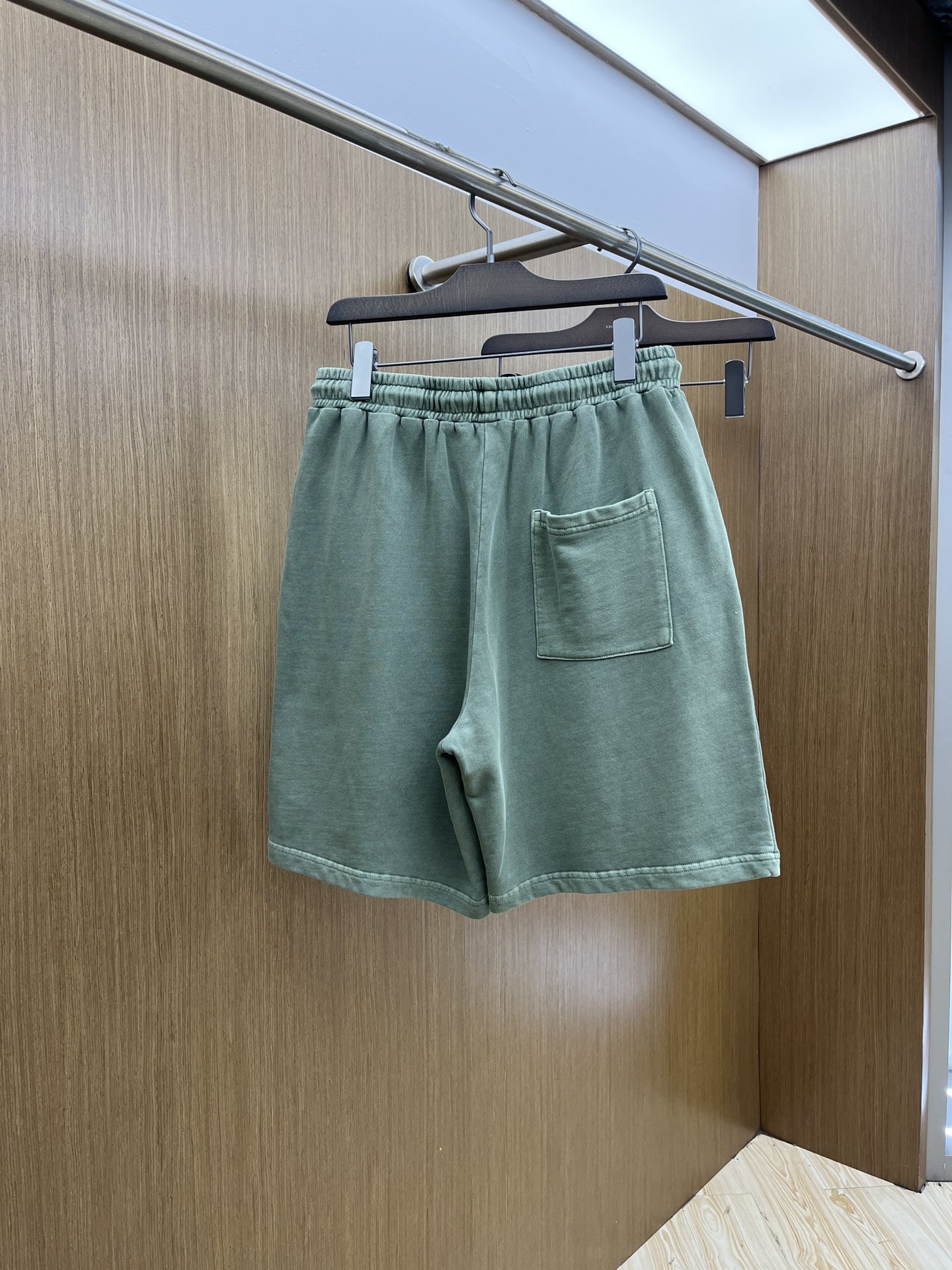 “New P550 CH Men’s Recreational Shorts for Summer 2025 with Custom Fabric and Comfort” - 图片 8