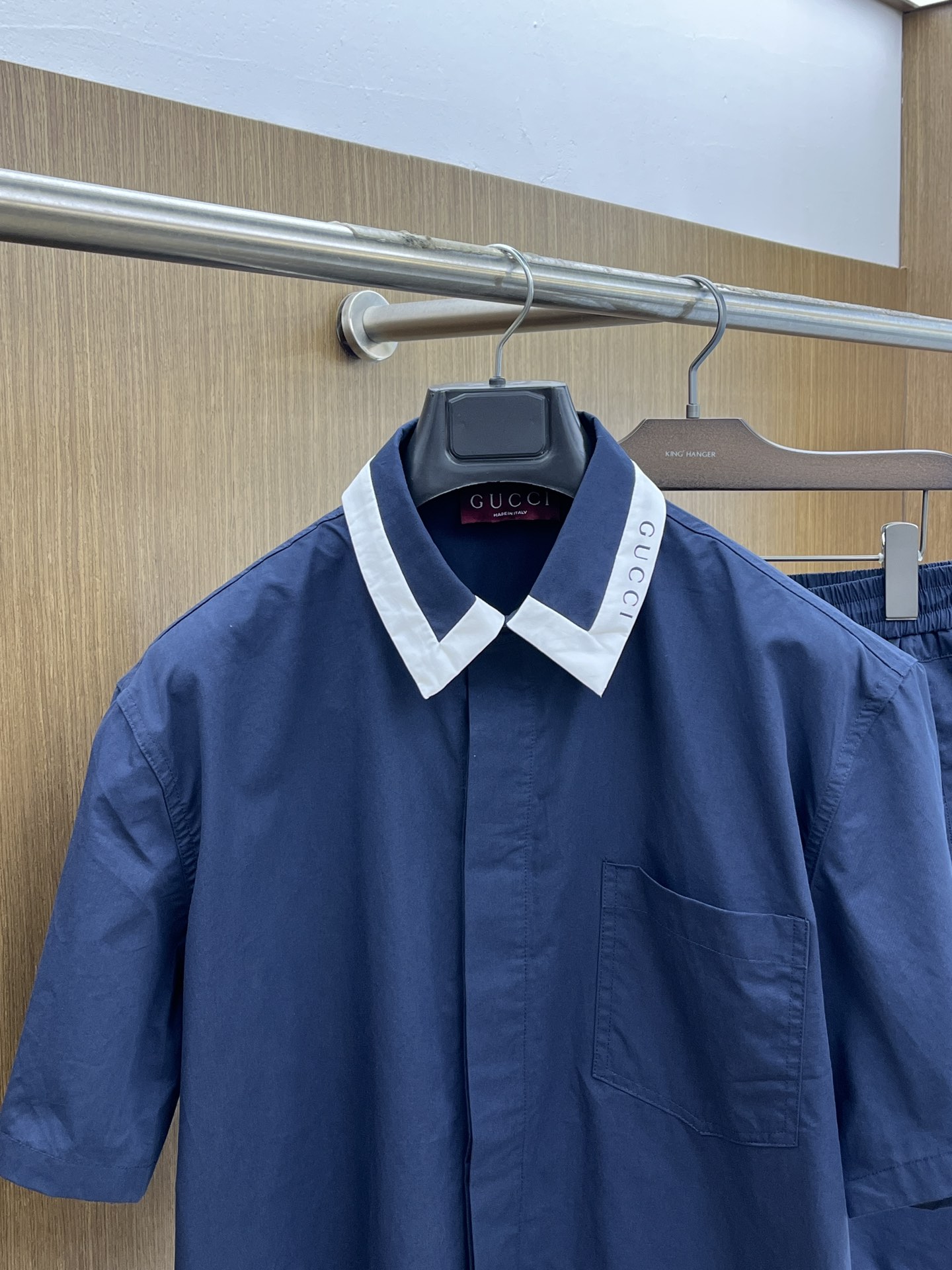 新品 /套 Guc 🔥🔥春夏官网新款男士休闲户外运动套装 高定专柜面料 透气舒适度高，细节无可挑剔，品牌