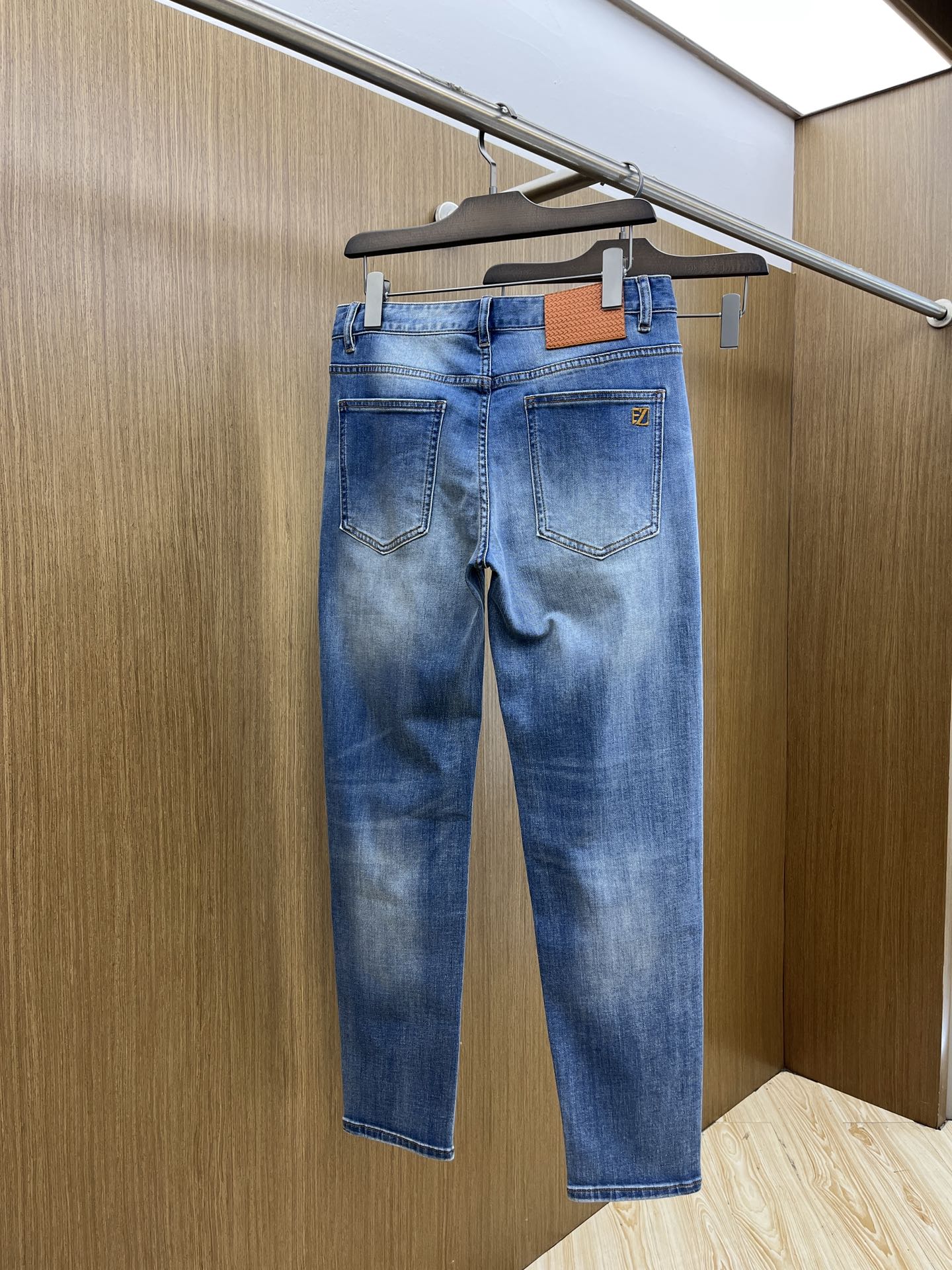 新款 ZZ 🔥🔥高端定制、2025春夏最新款劲爆牛仔裤 柜台同步发售 进口固色面料 原版定制复刻 客供五