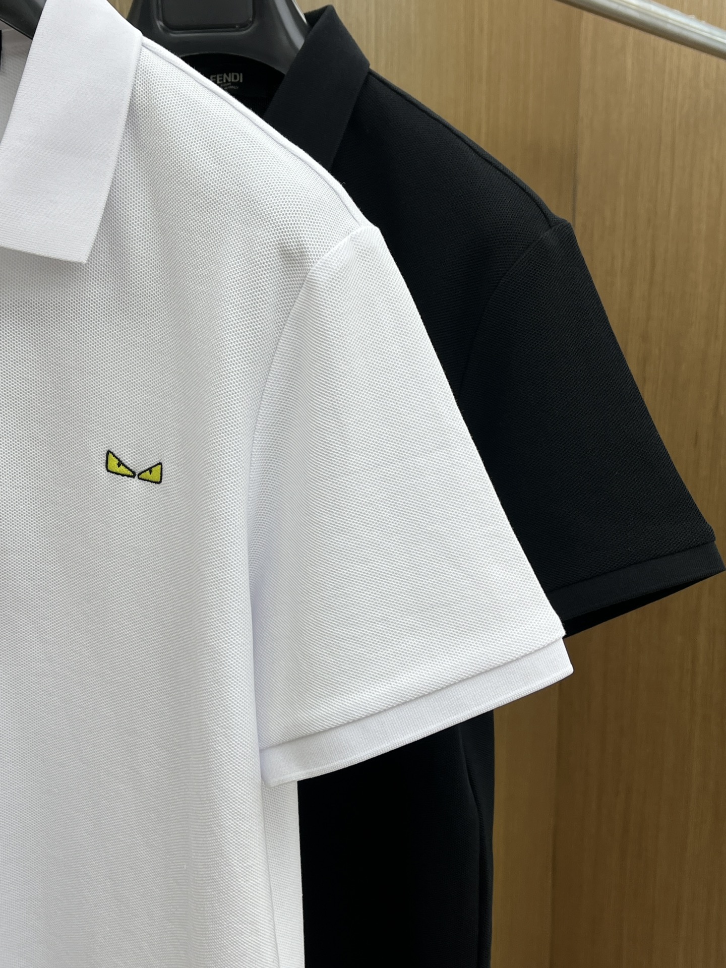 新款 FD 🔥🔥春夏新款男士短袖Polo衫，品牌最新设计元素！既不单调也不复杂,恰到好处的展现品味！客供