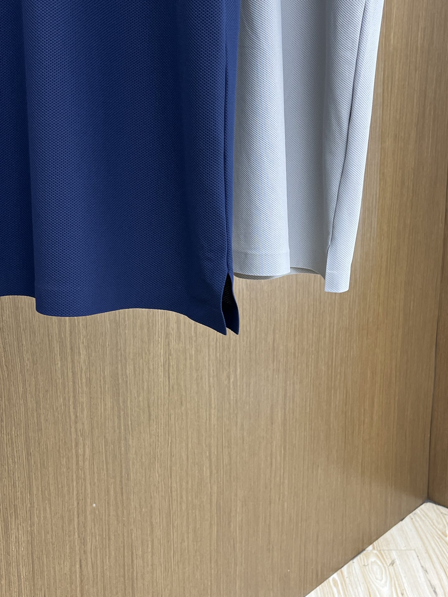 新款 Her 🔥🔥春夏新款男士短袖Polo衫，品牌最新设计元素！既不单调也不复杂,恰到好处的展现品味！客