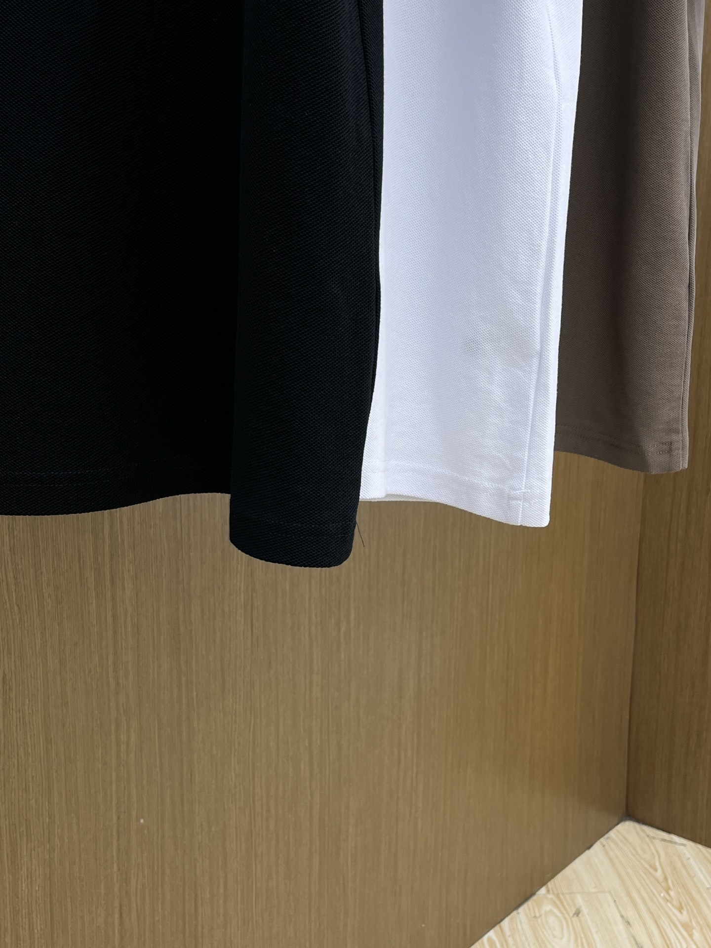 新款 AJ 🔥🔥春夏新款男士短袖Polo衫，品牌最新设计元素！既不单调也不复杂,恰到好处的展现品味！客供