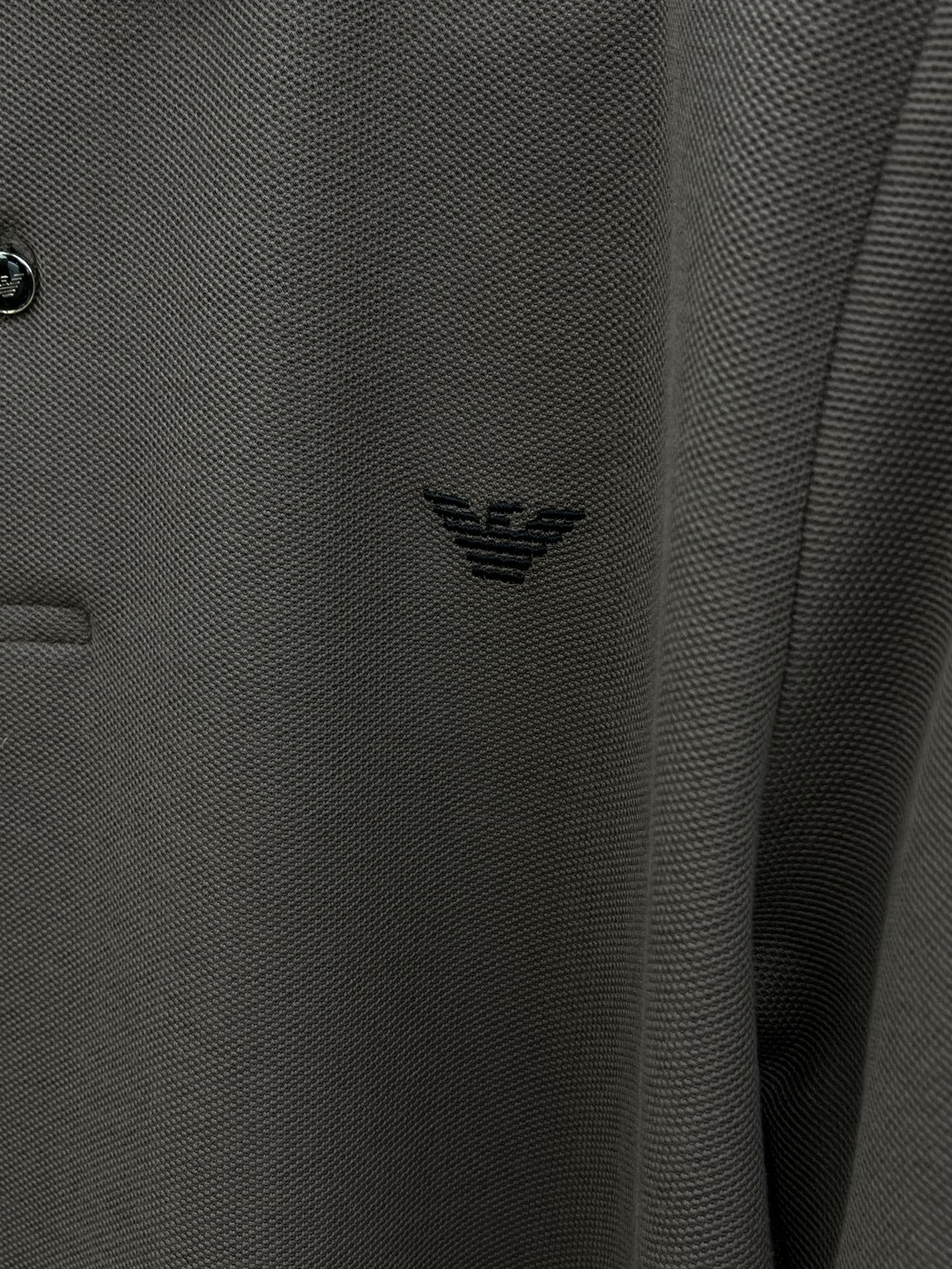 新款 AJ 🔥🔥春夏新款男士短袖Polo衫，品牌最新设计元素！既不单调也不复杂,恰到好处的展现品味！客供