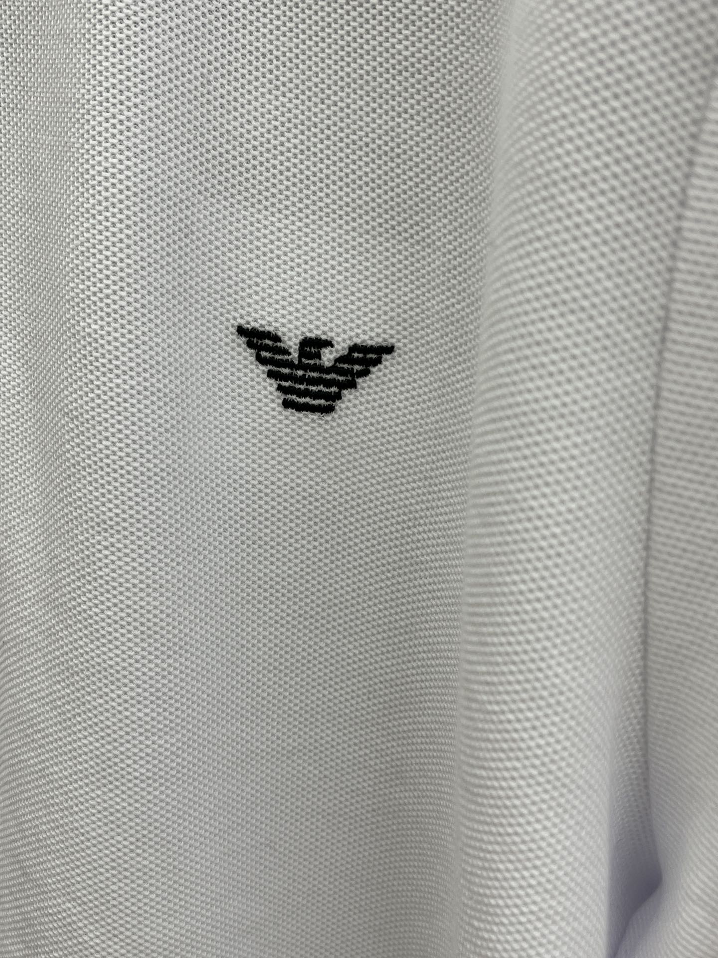 新款 AJ 🔥🔥春夏新款男士短袖Polo衫，品牌最新设计元素！既不单调也不复杂,恰到好处的展现品味！客供