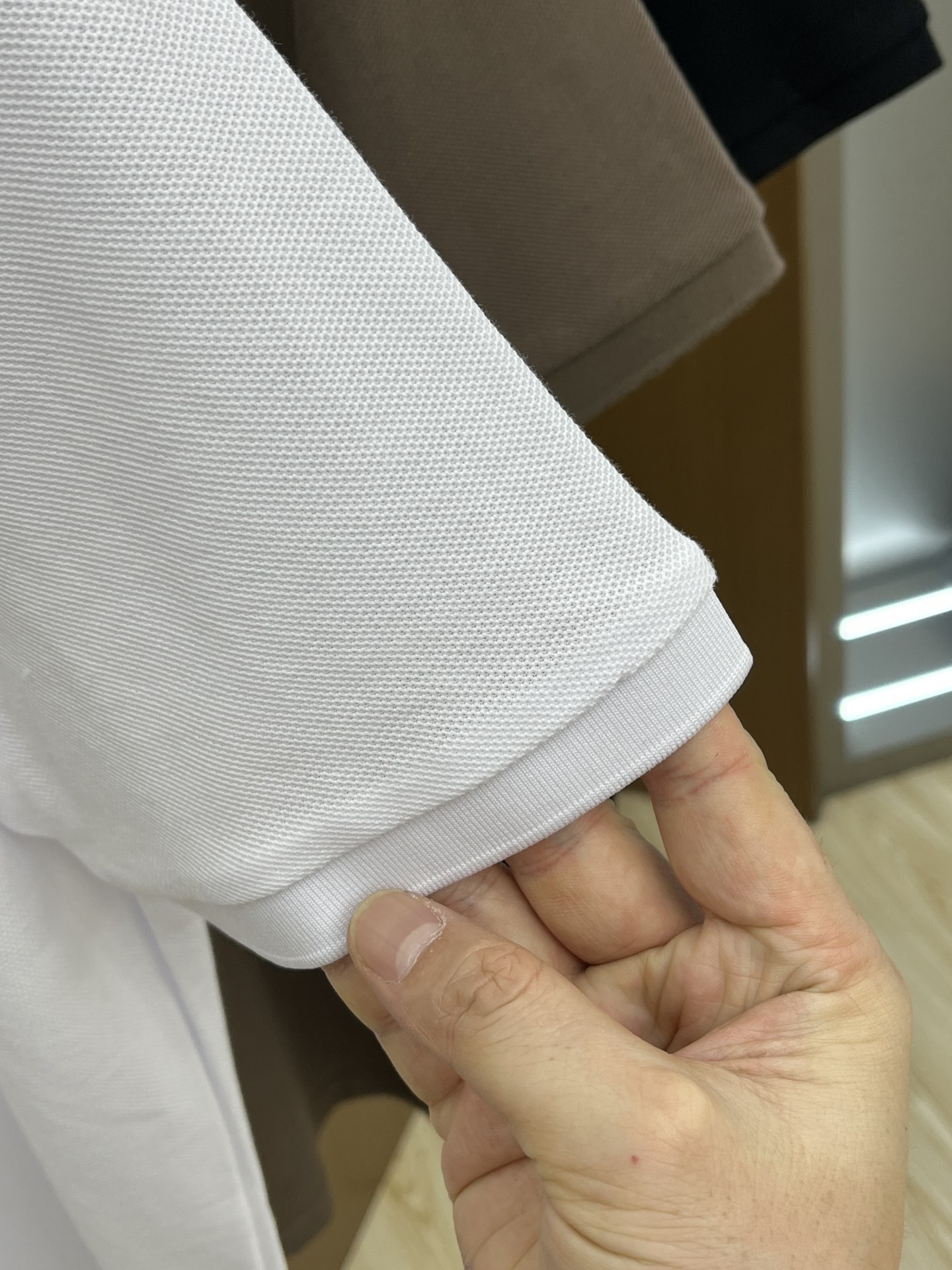 新款 AJ 🔥🔥春夏新款男士短袖Polo衫，品牌最新设计元素！既不单调也不复杂,恰到好处的展现品味！客供