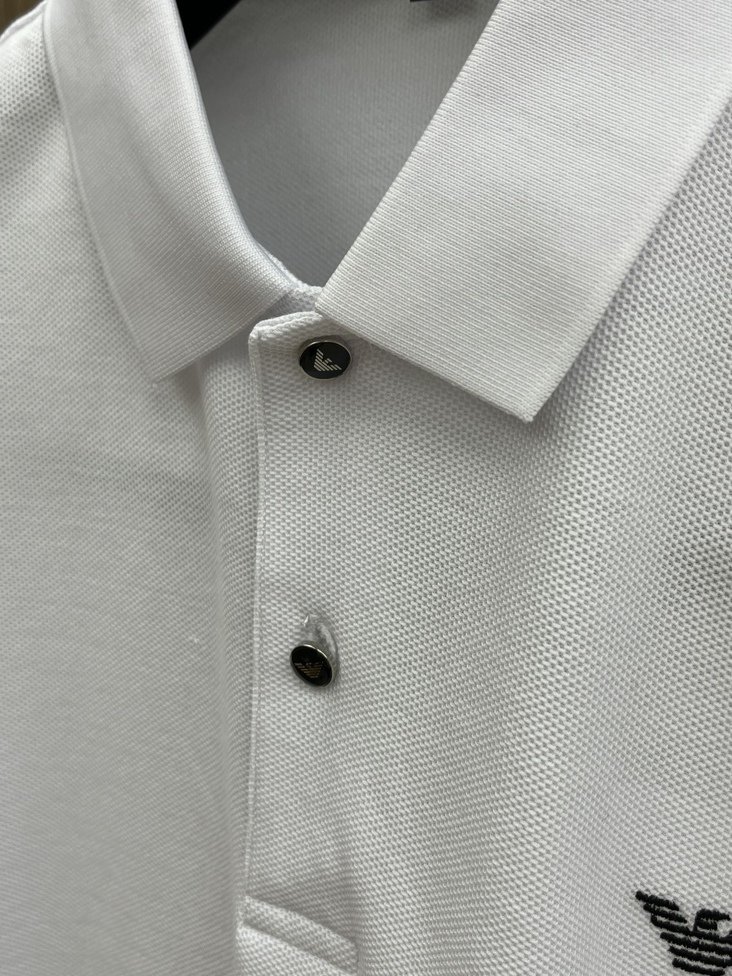 新款 AJ 🔥🔥春夏新款男士短袖Polo衫，品牌最新设计元素！既不单调也不复杂,恰到好处的展现品味！客供