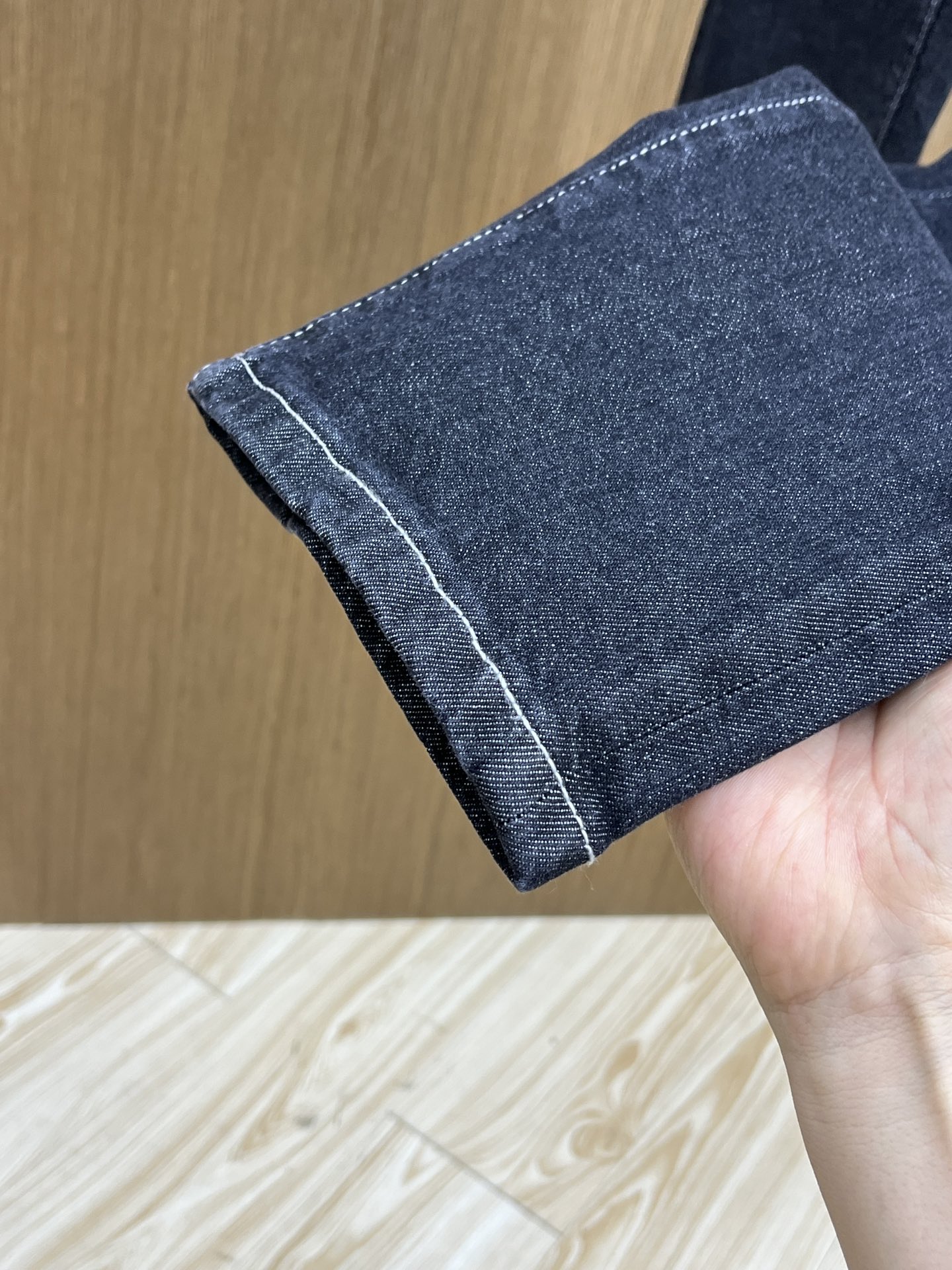“High-End Custom Jeans for Early Spring 2025 with Imported Coware Re-Washing” - 图片 7