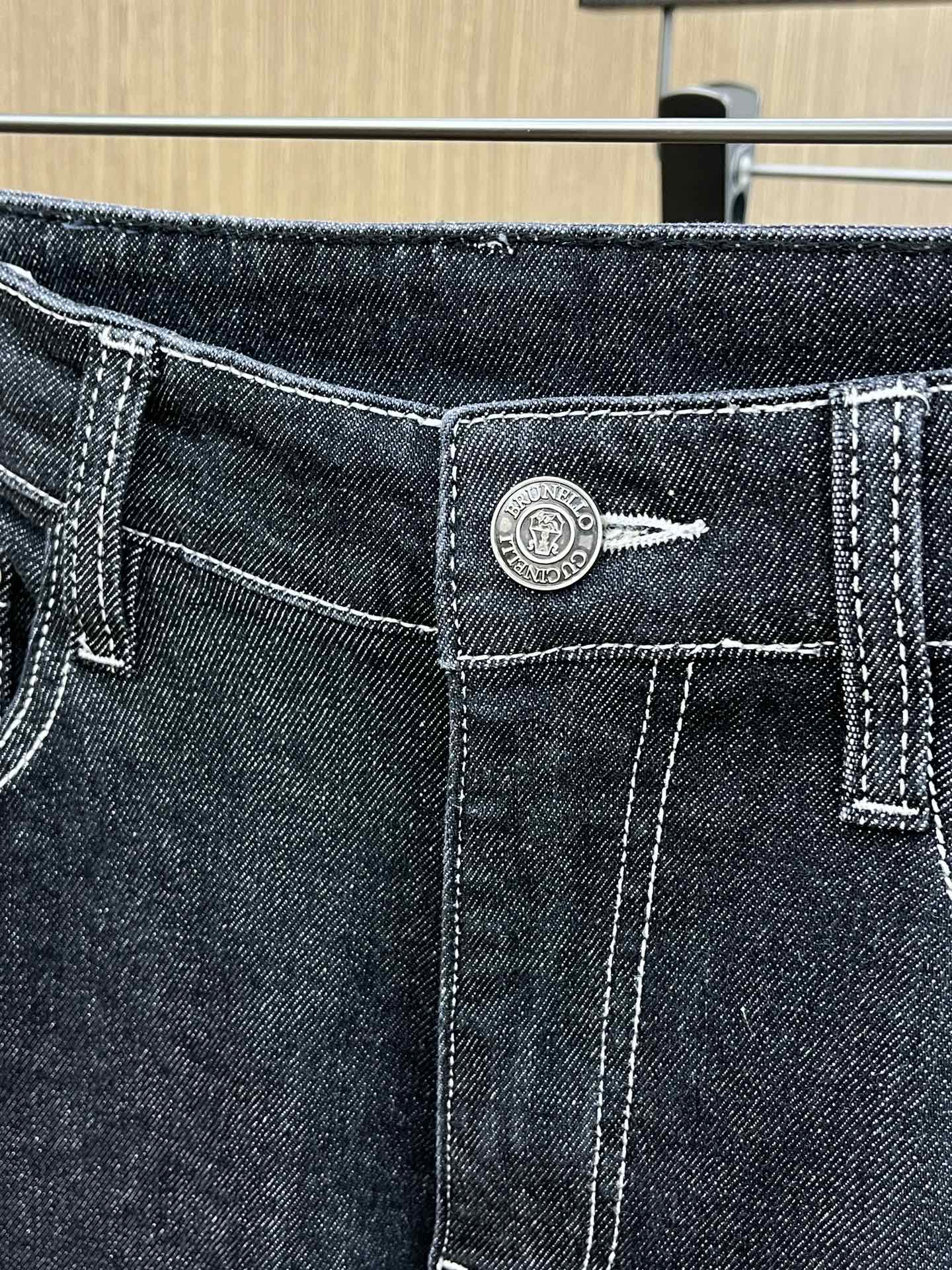 “High-End Custom Jeans for Early Spring 2025 with Imported Coware Re-Washing” - 图片 4