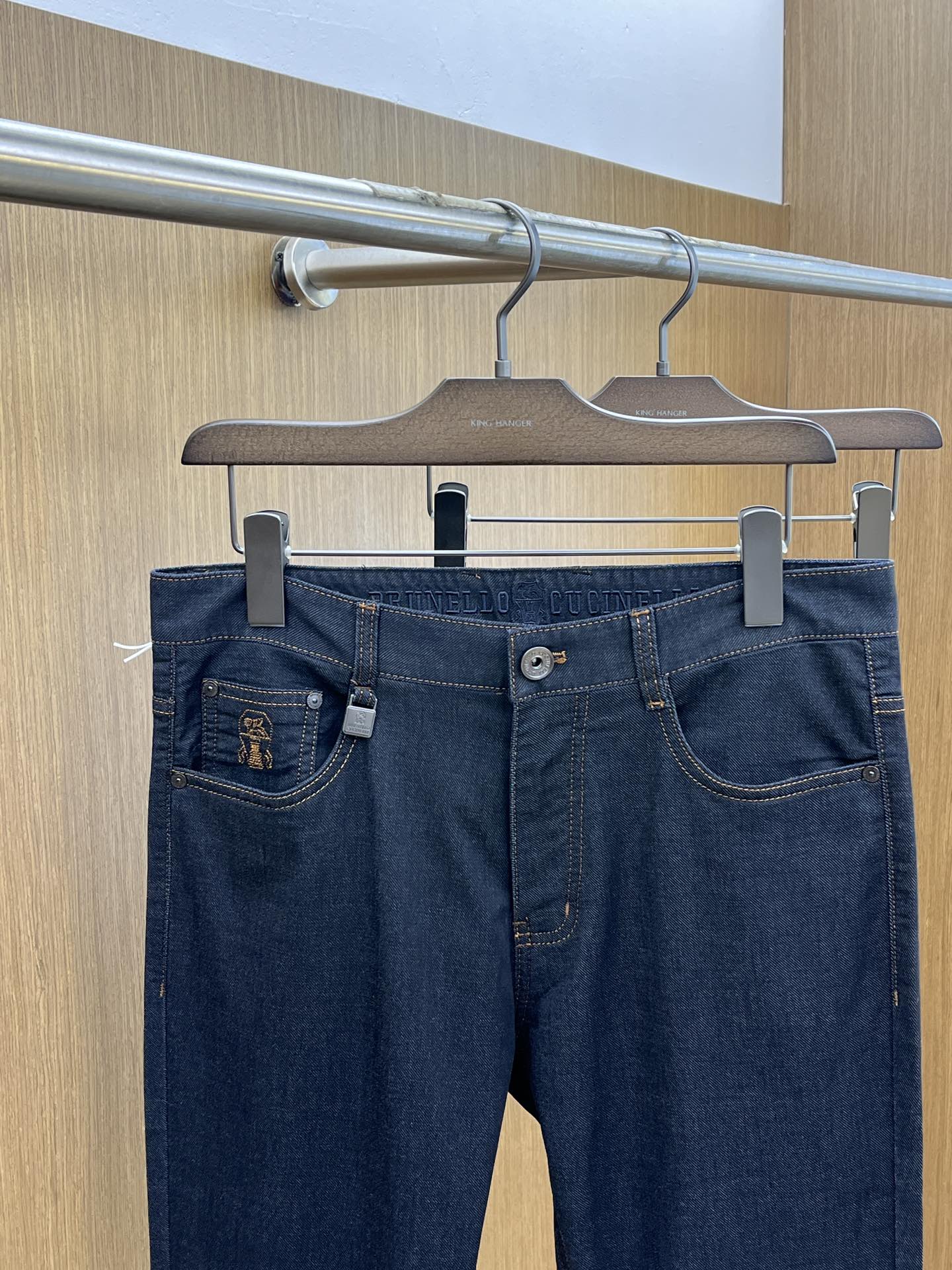 新品 Bc🔥春夏新品休闲牛仔裤 官网同步发售，裤身工艺设计，进口客供辅料、东欧牛仔面料定制，代工厂出品免