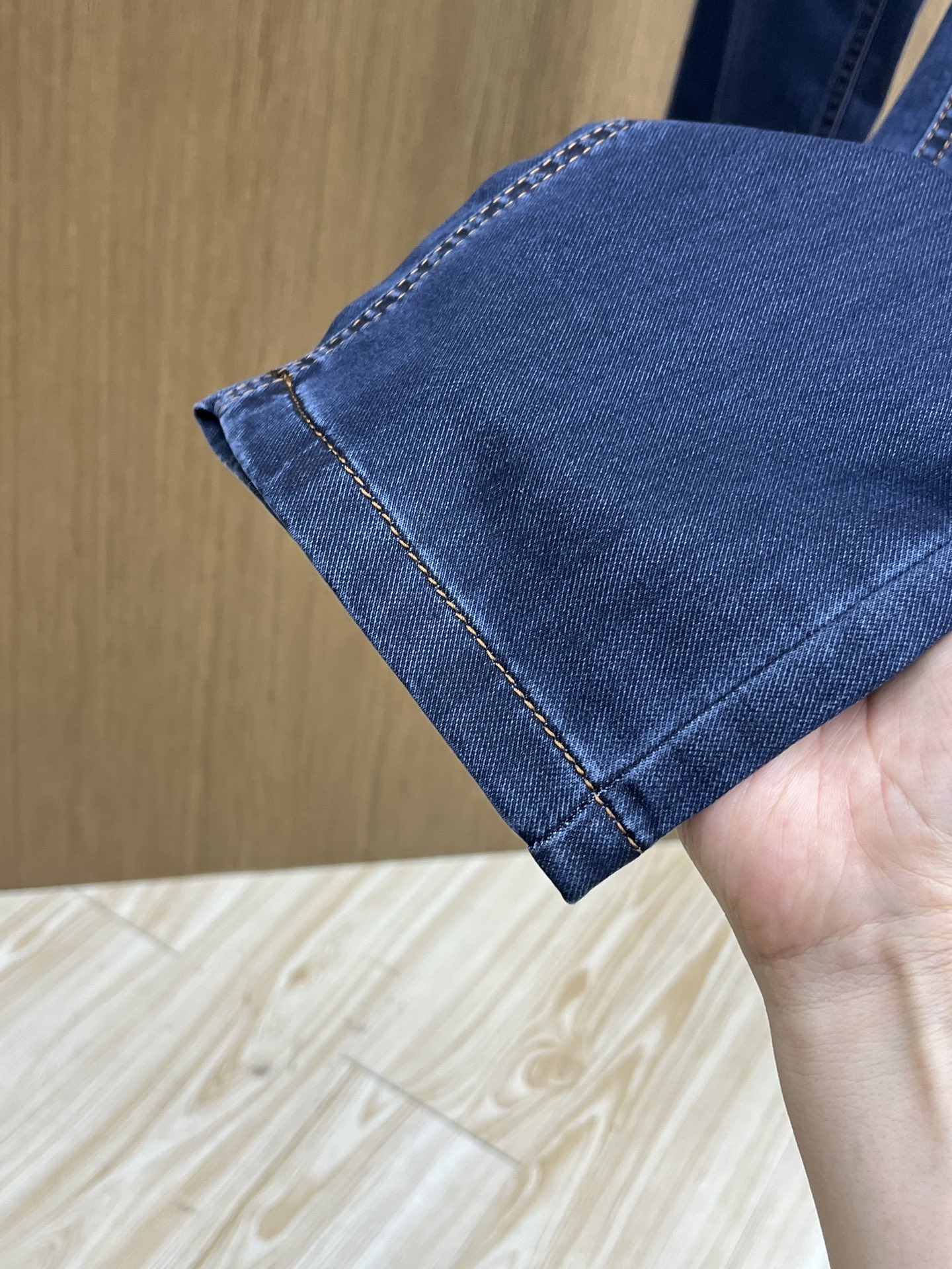 新品 BBR 🔥春夏新品休闲牛仔裤 官网同步发售，裤身工艺设计，进口客供辅料、东欧牛仔面料定制，代工厂出